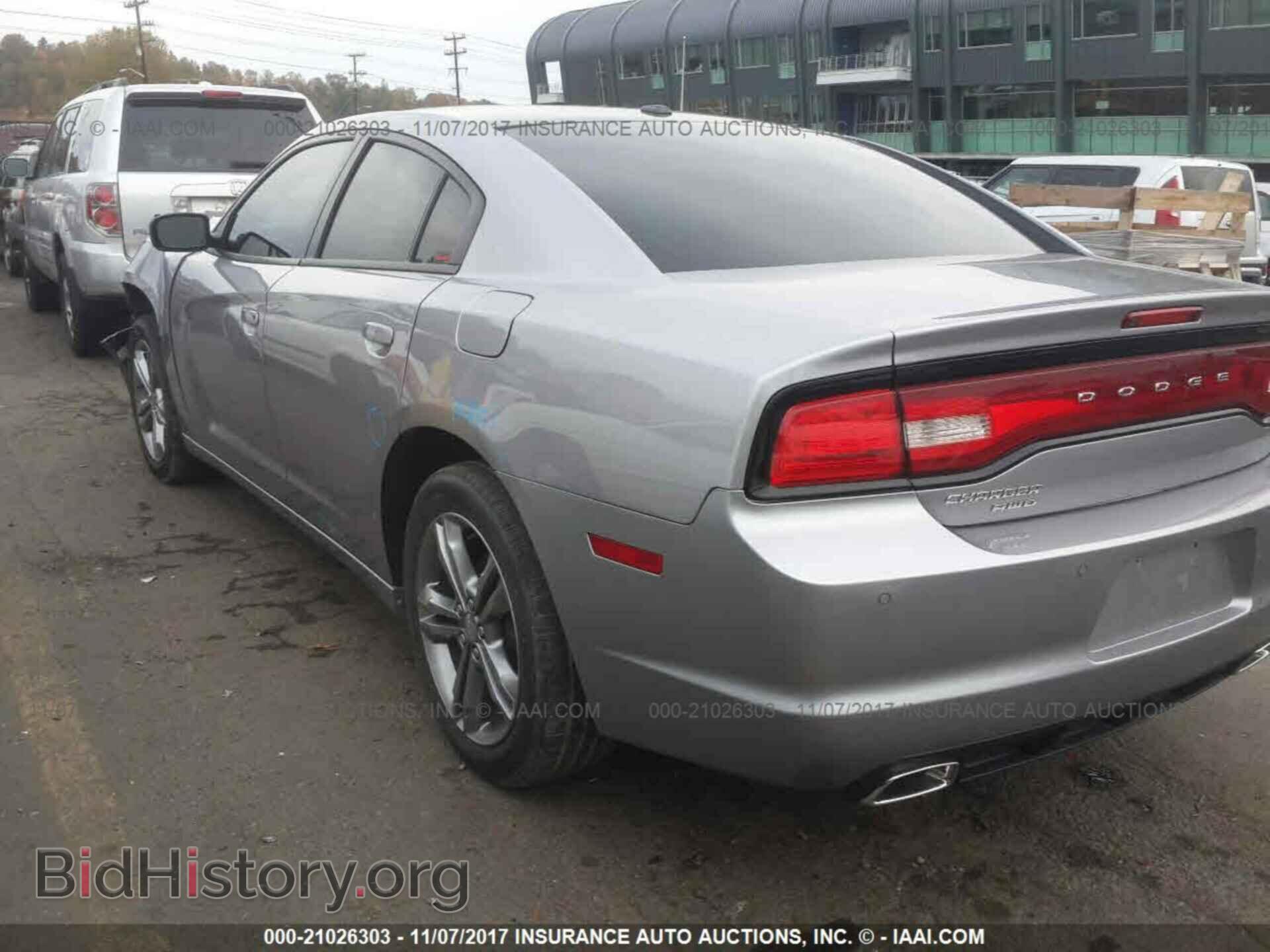 2013 Dodge Charger - VIN: 2C3CDXJG6DH717224 - Photo 3
