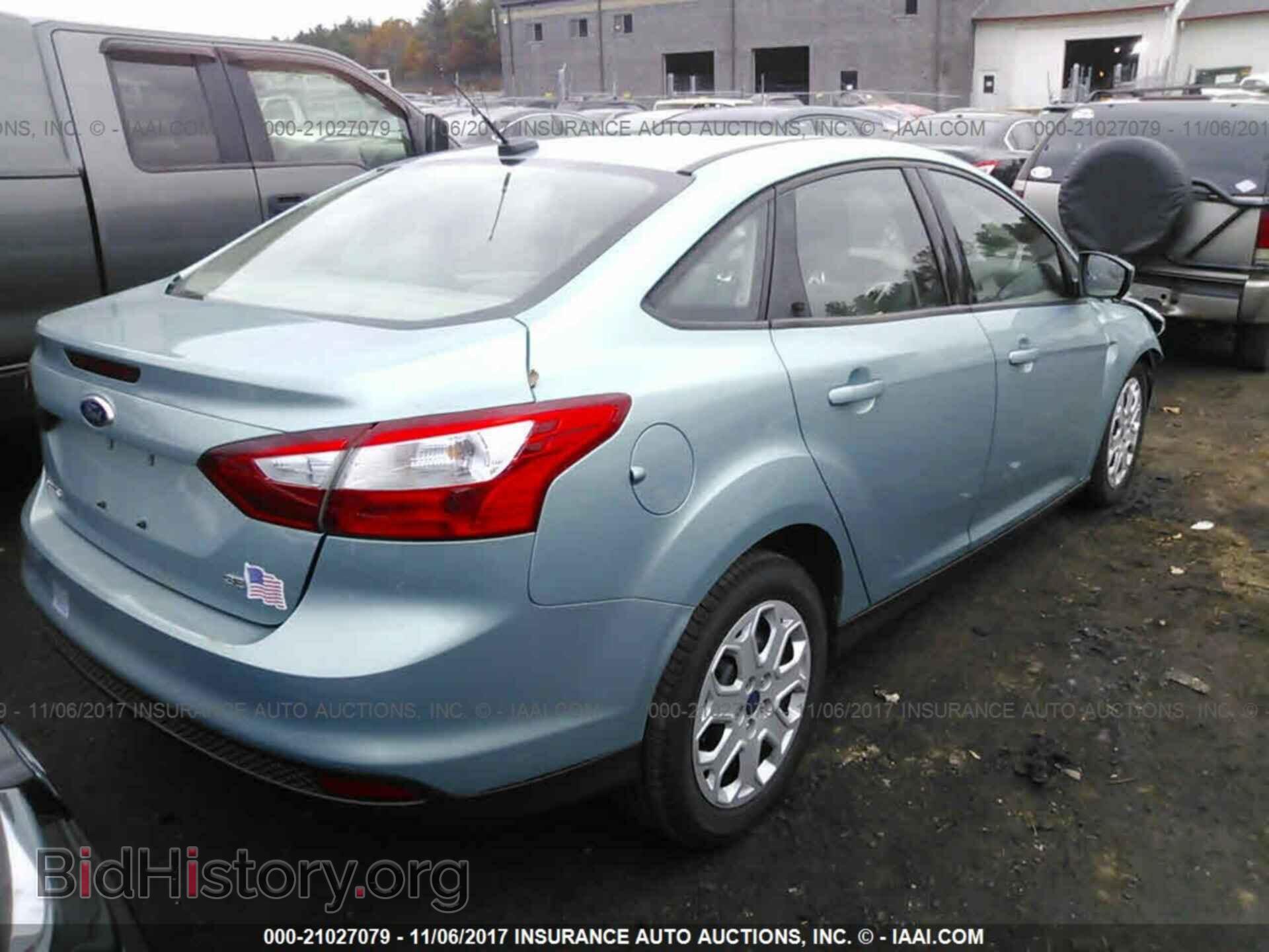 2012 Ford Focus - VIN: 1FAHP3F25CL335238 - Photo 4