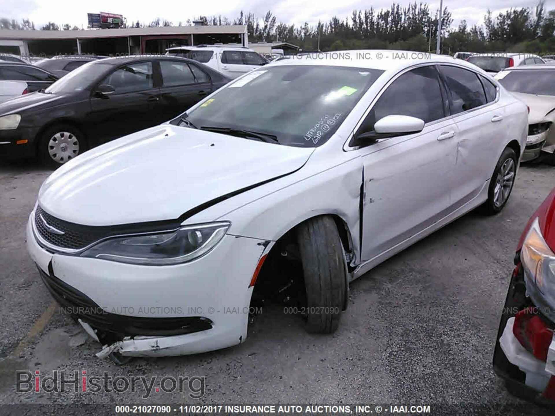 2016 Chrysler 200 - VIN: 1C3CCCFB0GN186218 - Фото 2