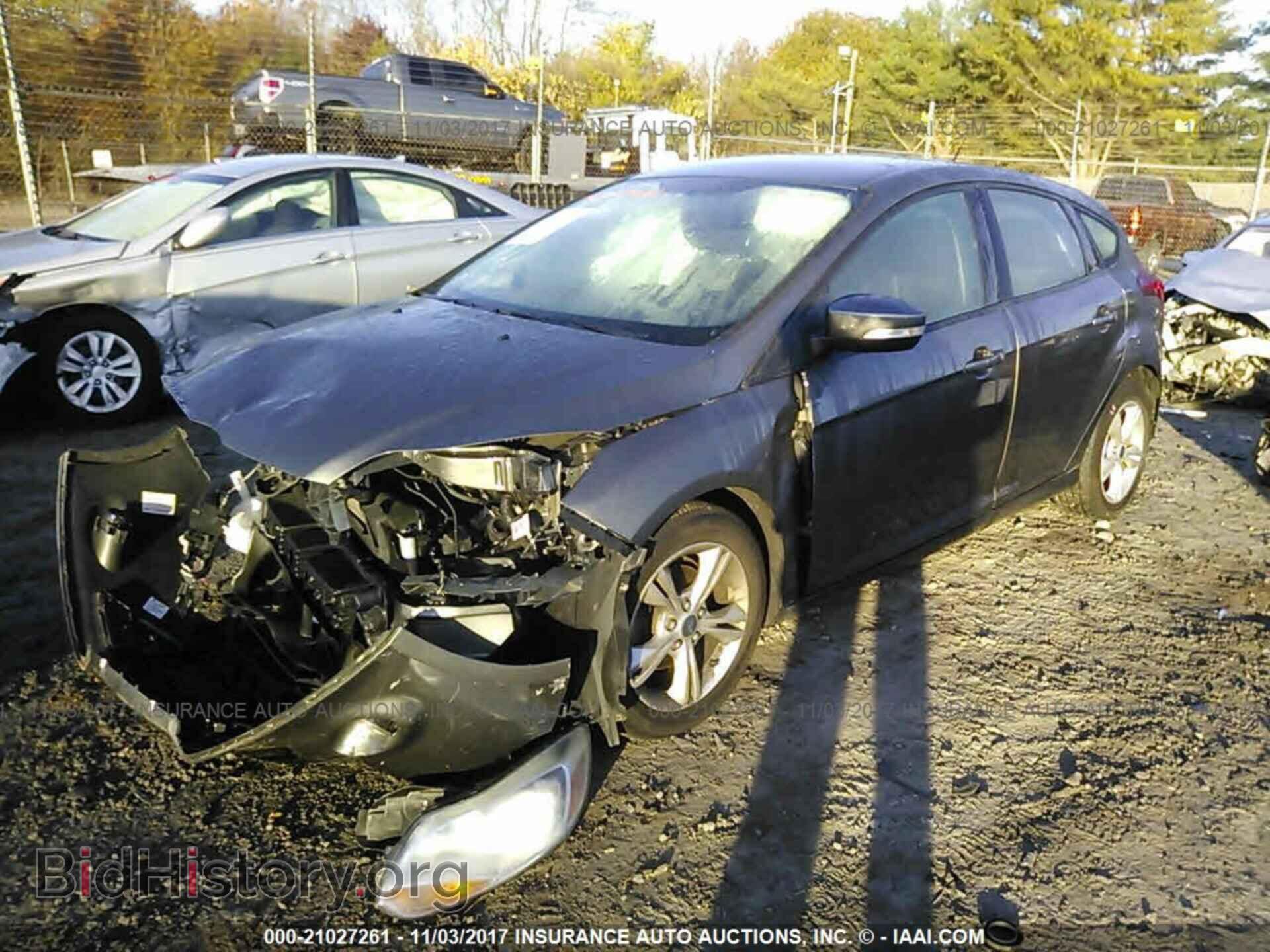 2012 Ford Focus - VIN: 1FAHP3K20CL445121 - Фото 2