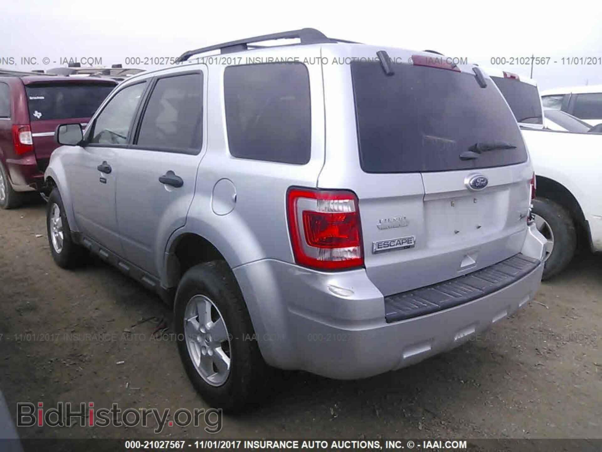 2012 Ford Escape - VIN: 1FMCU0DG2CKC06501 - Фото 3