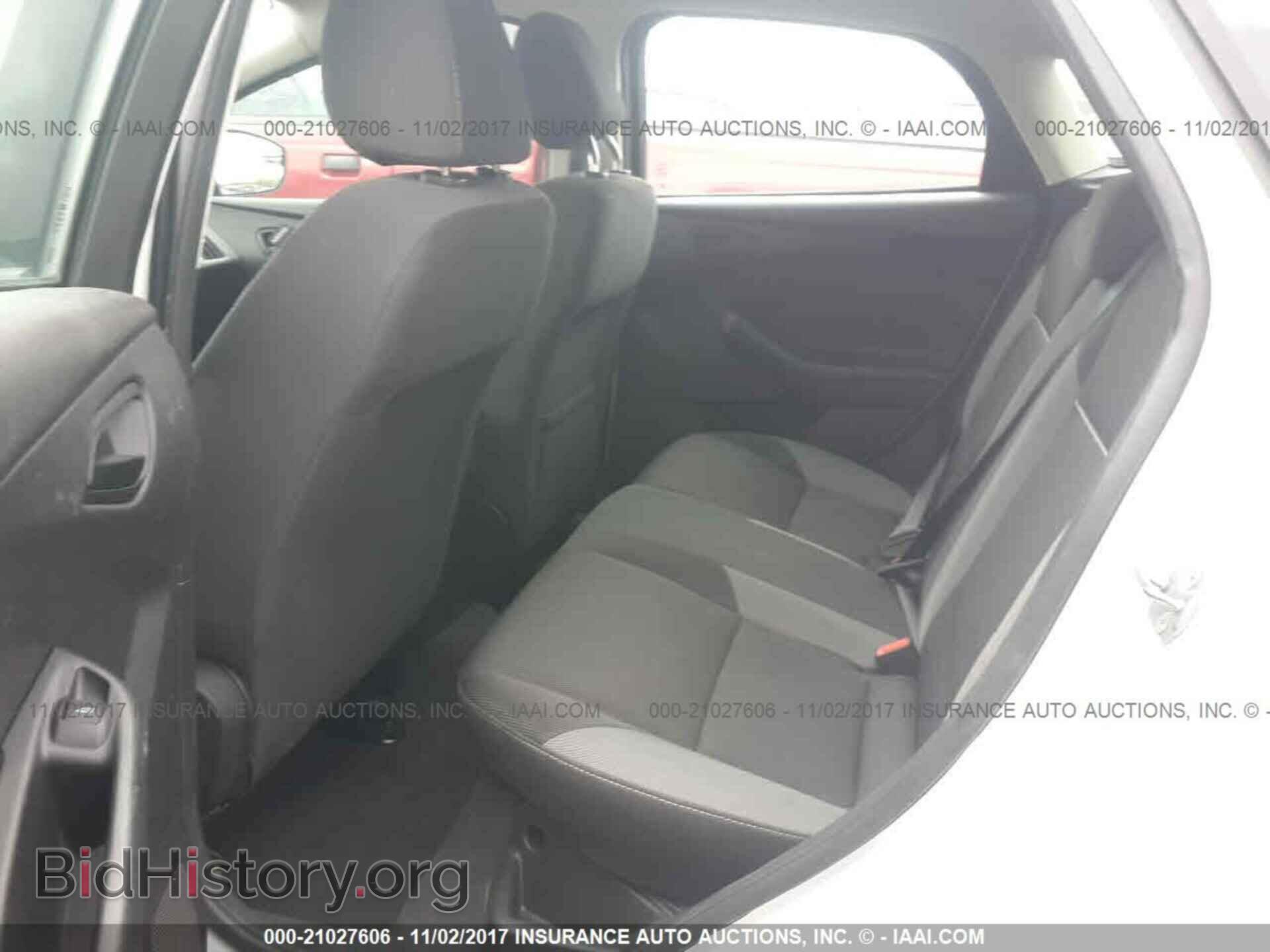2012 Ford Focus - VIN: 1FAHP3K27CL457945 - Фото 8