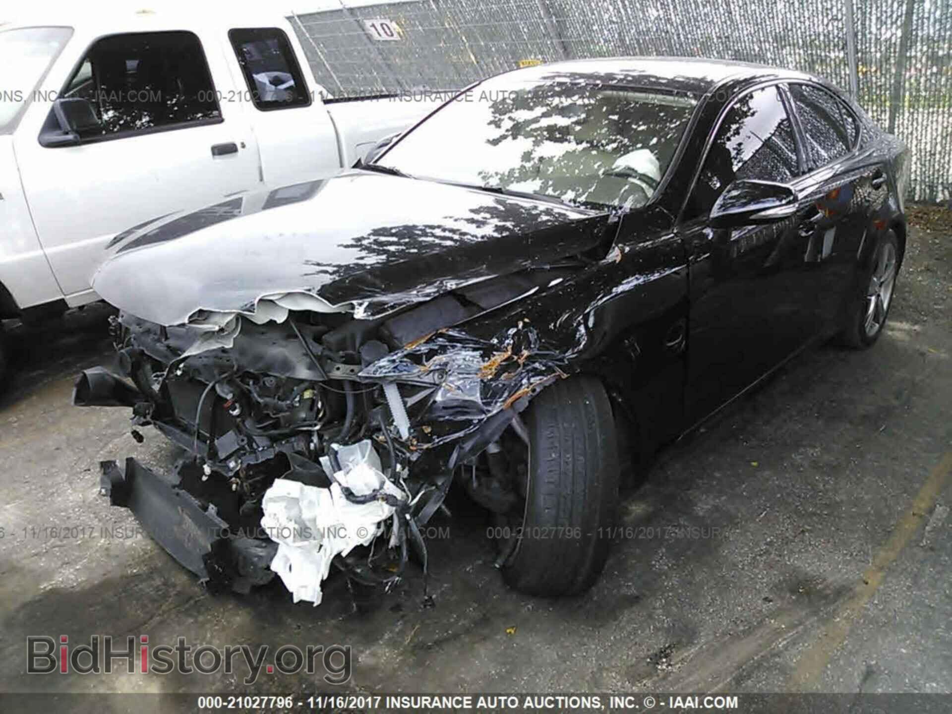 2012 Lexus Is - VIN: JTHBF5C26C5181595 - Photo 2
