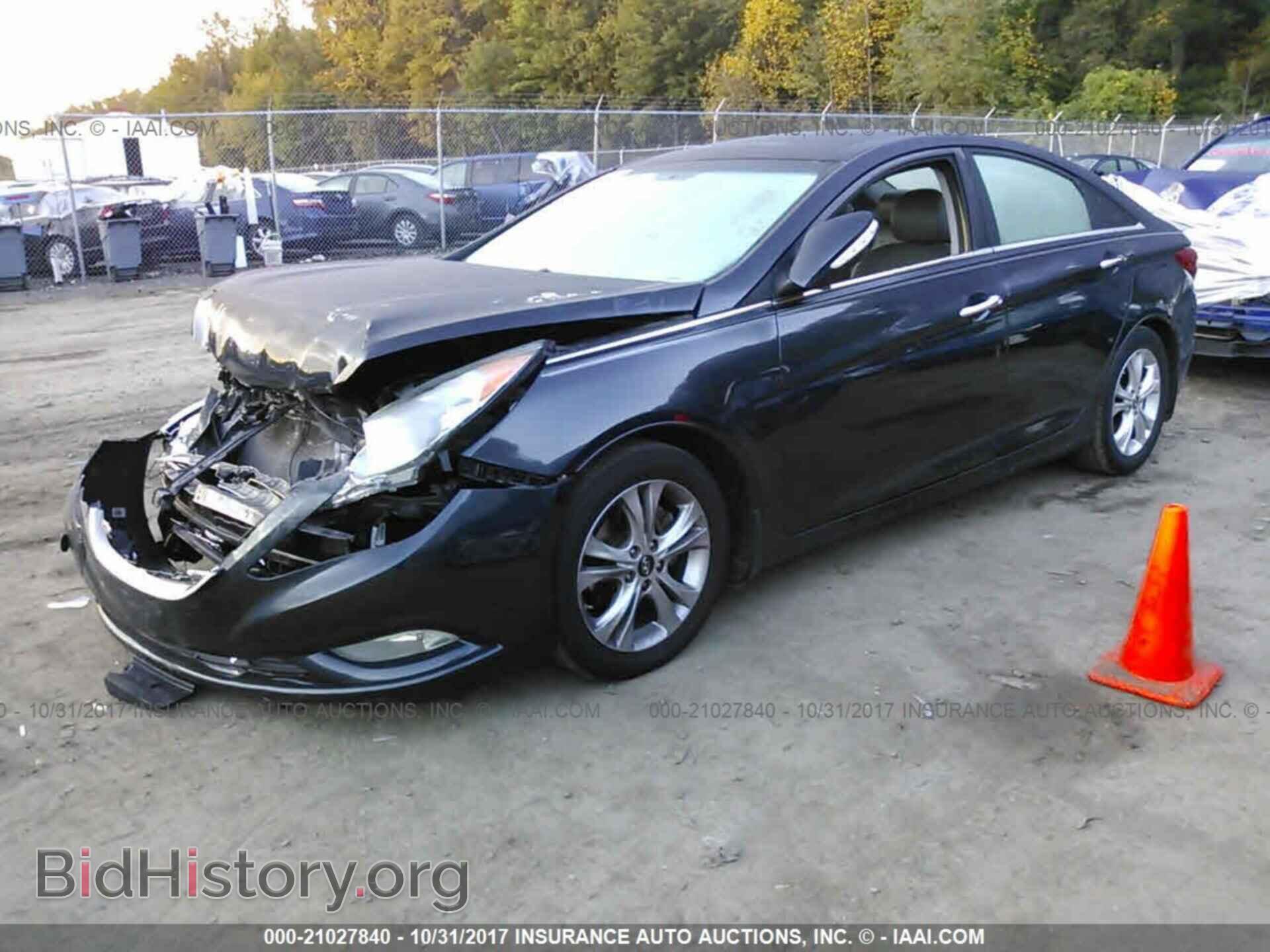 2012 Hyundai Sonata - VIN: 5NPEC4AC8CH478266 - Photo 2