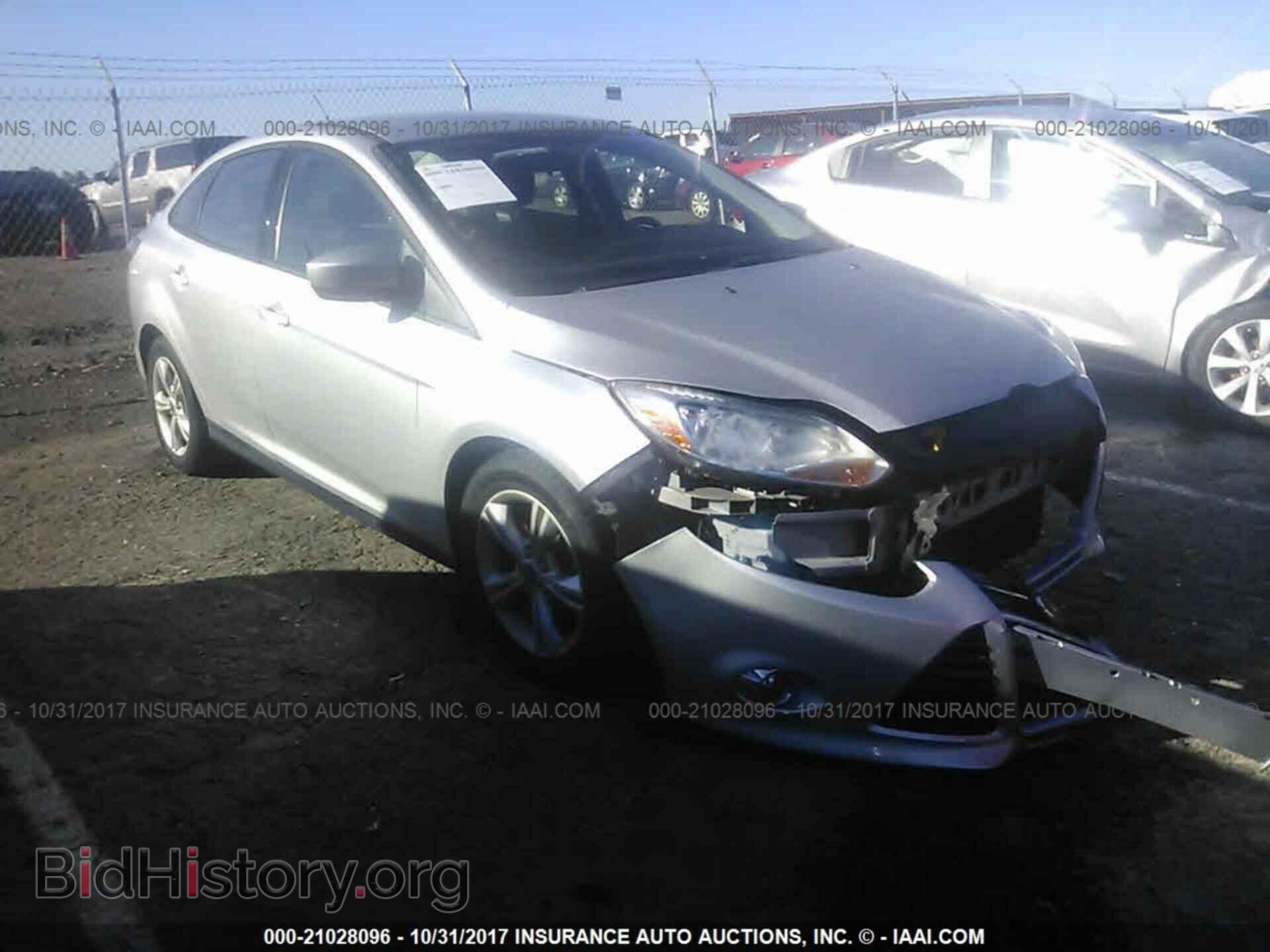 Photo 1FAHP3F29CL352219 - Ford Focus 2012