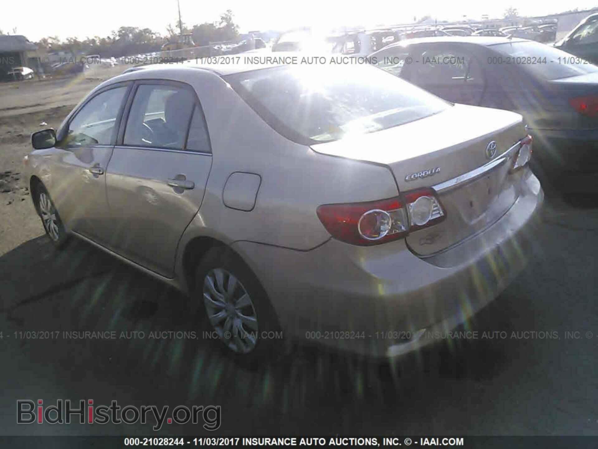 2013 Toyota Corolla - VIN: 2T1BU4EE0DC938892 - Фото 3