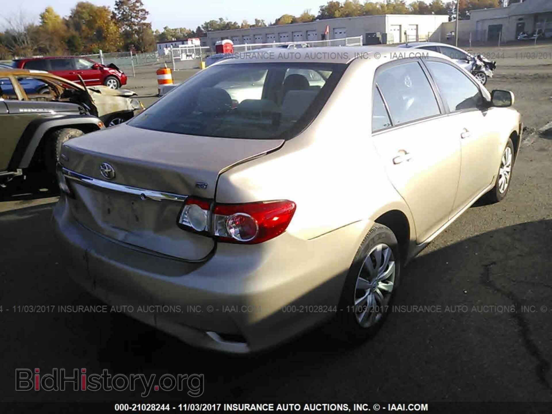 2013 Toyota Corolla - VIN: 2T1BU4EE0DC938892 - Фото 4