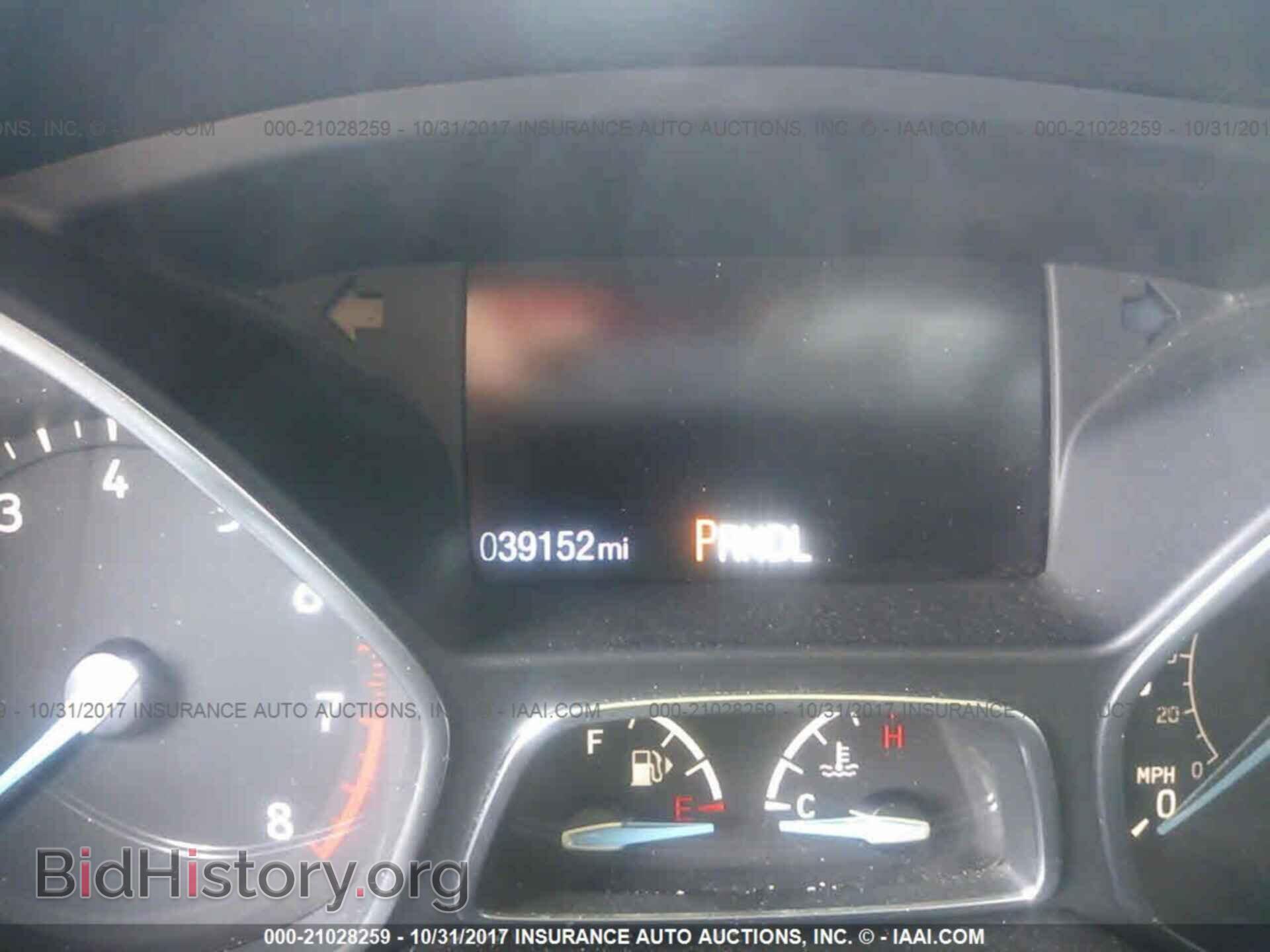 2016 Ford Focus - VIN: 1FADP3F21GL220057 - Photo 7