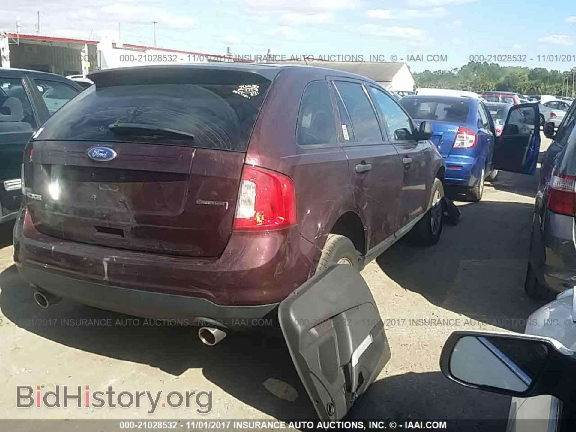 2011 Ford Edge - VIN: 2FMDK3GC7BBB02406 - Photo 4