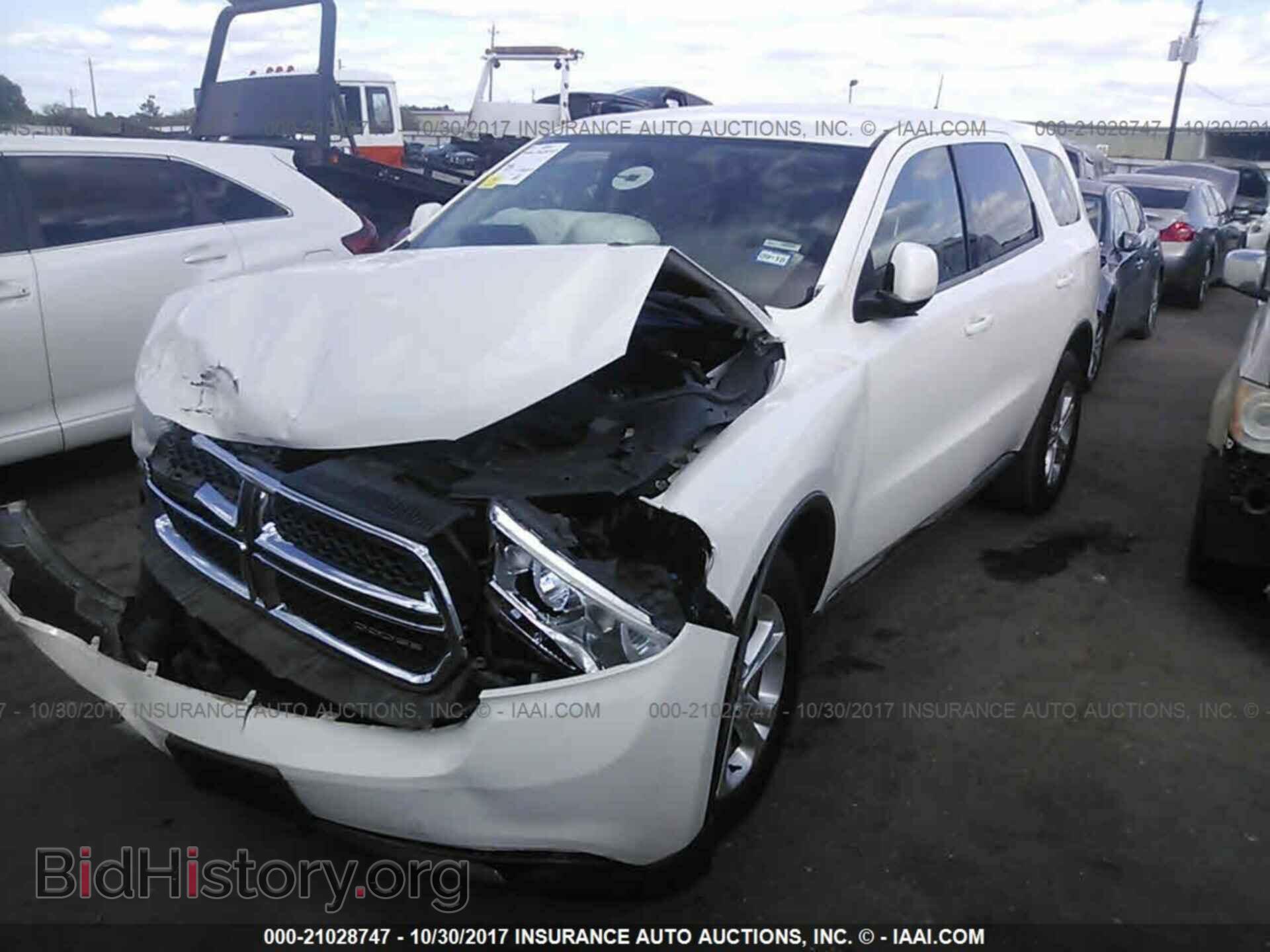 2012 Dodge Durango - VIN: 1C4RDHAG3CC158597 - Photo 2