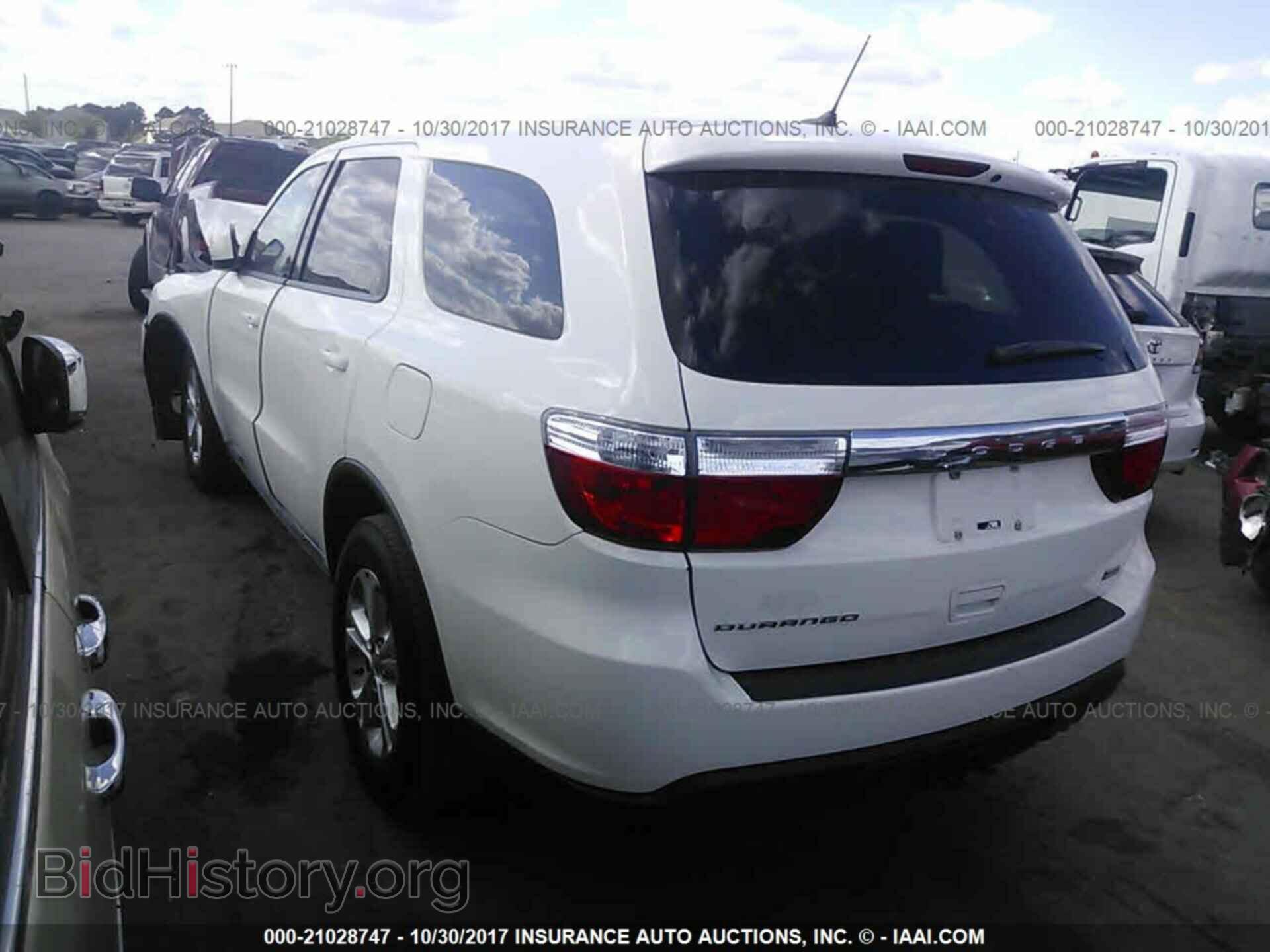 2012 Dodge Durango - VIN: 1C4RDHAG3CC158597 - Photo 3