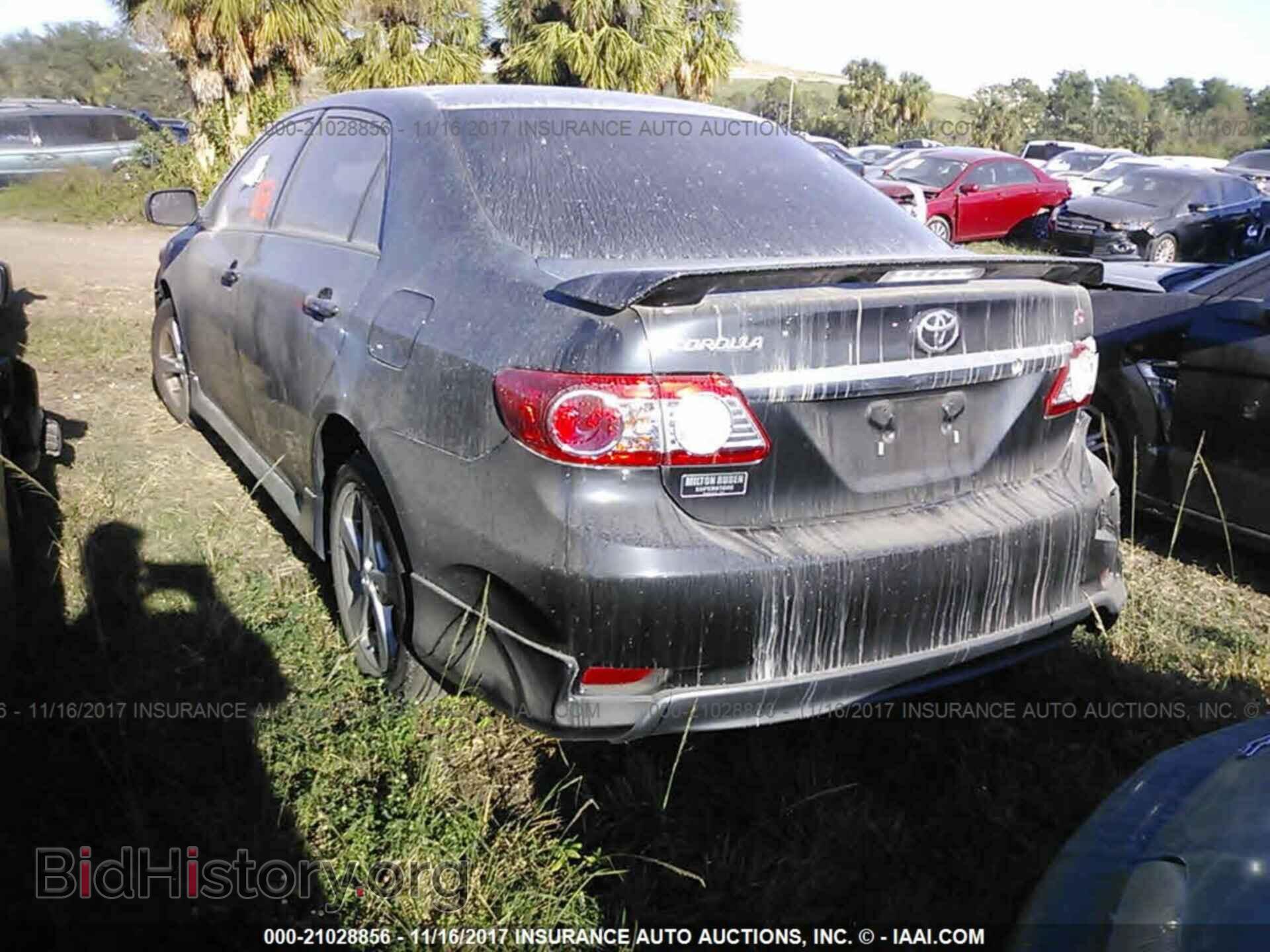 2013 Toyota Corolla - VIN: 5YFBU4EE2DP209664 - Photo 3