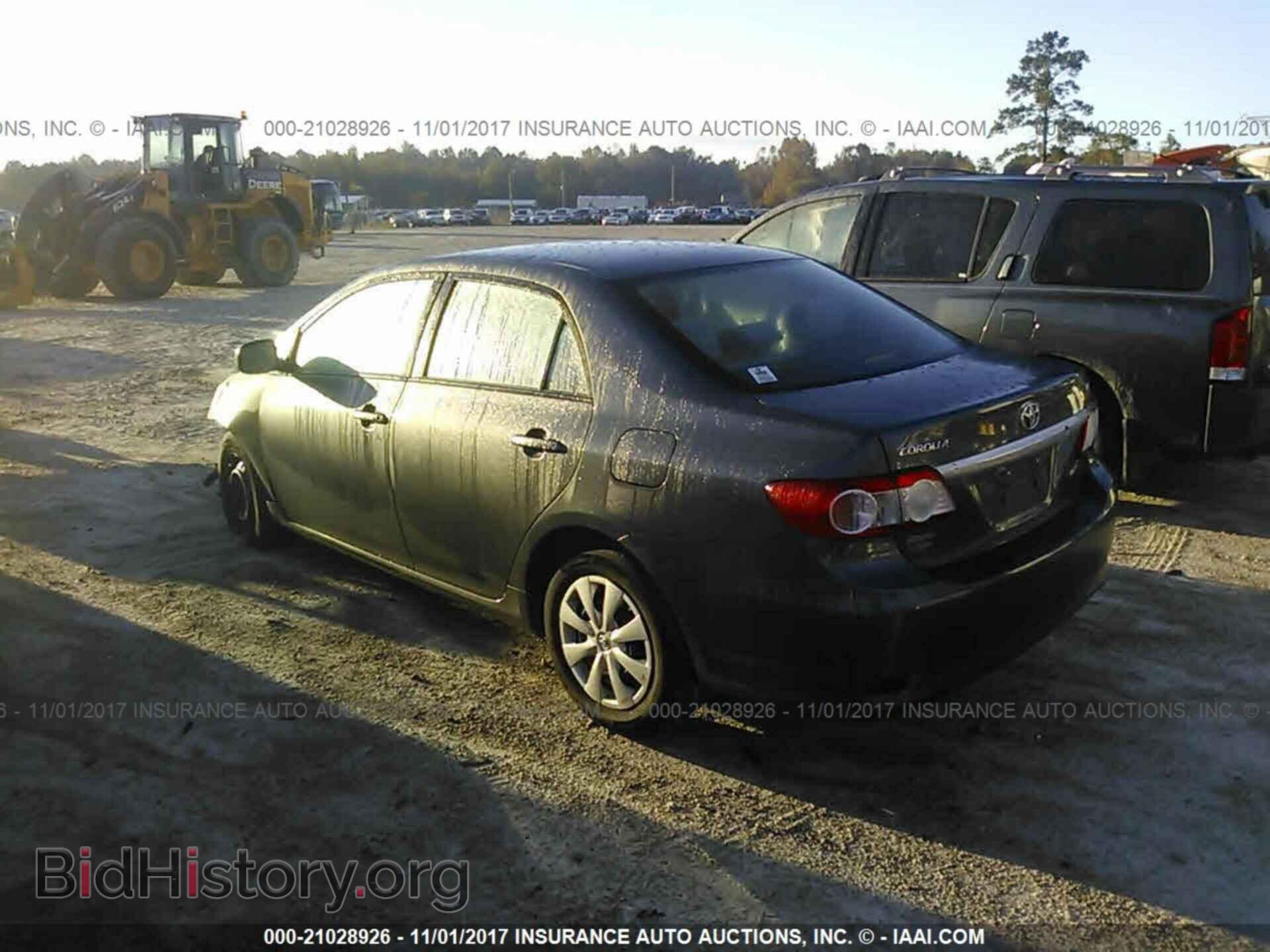 2011 Toyota Corolla - VIN: 2T1BU4EEXBC683455 - Фото 3