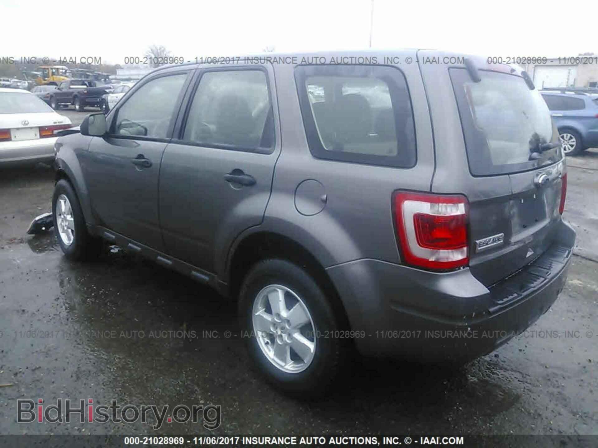 2012 Ford Escape - VIN: 1FMCU0C79CKC40212 - Photo 3