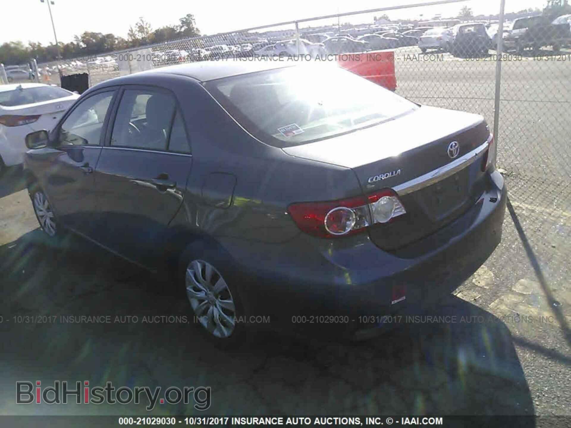 2013 Toyota Corolla - VIN: 2T1BU4EE3DC098462 - Фото 3