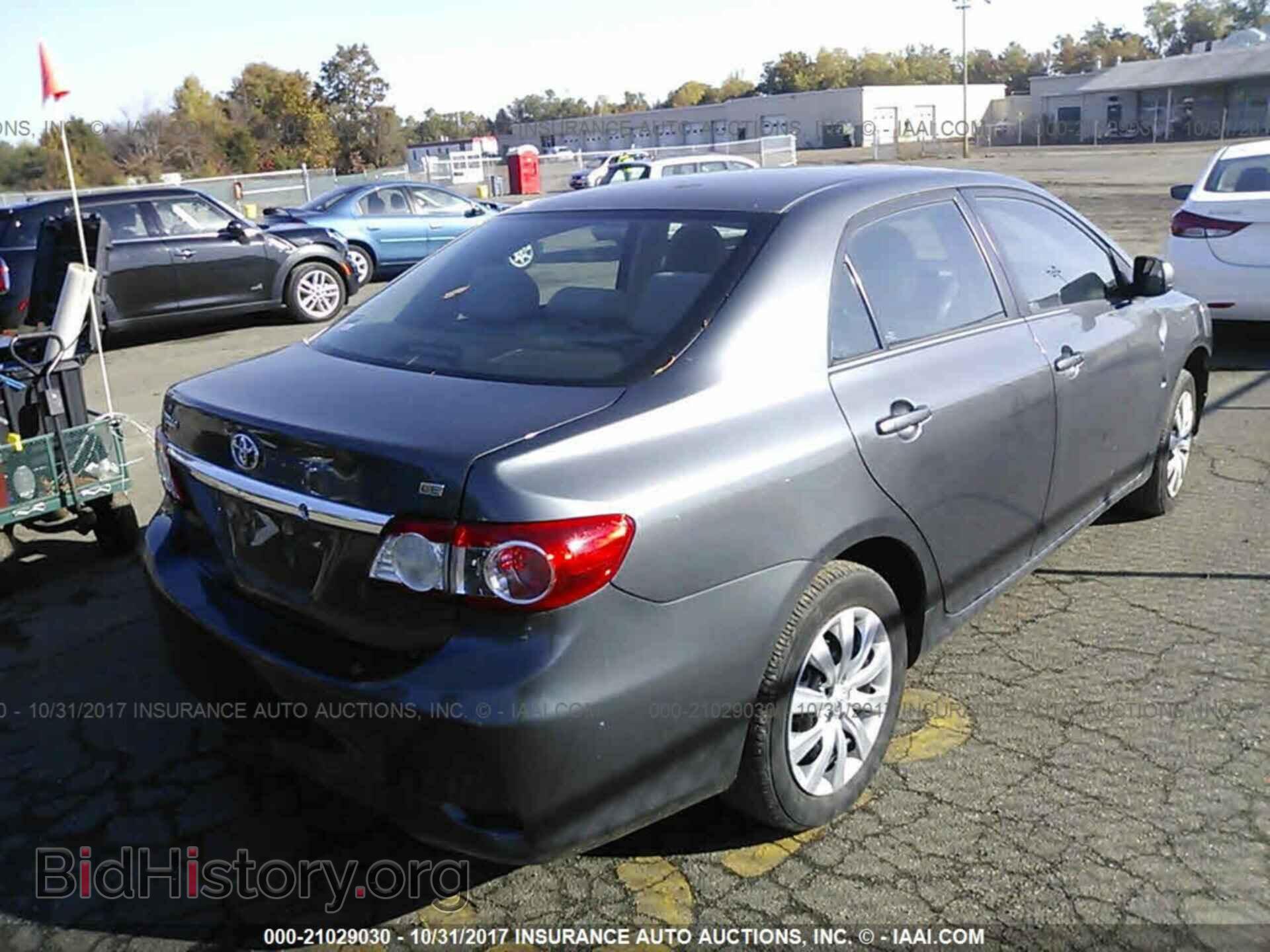 2013 Toyota Corolla - VIN: 2T1BU4EE3DC098462 - Фото 4