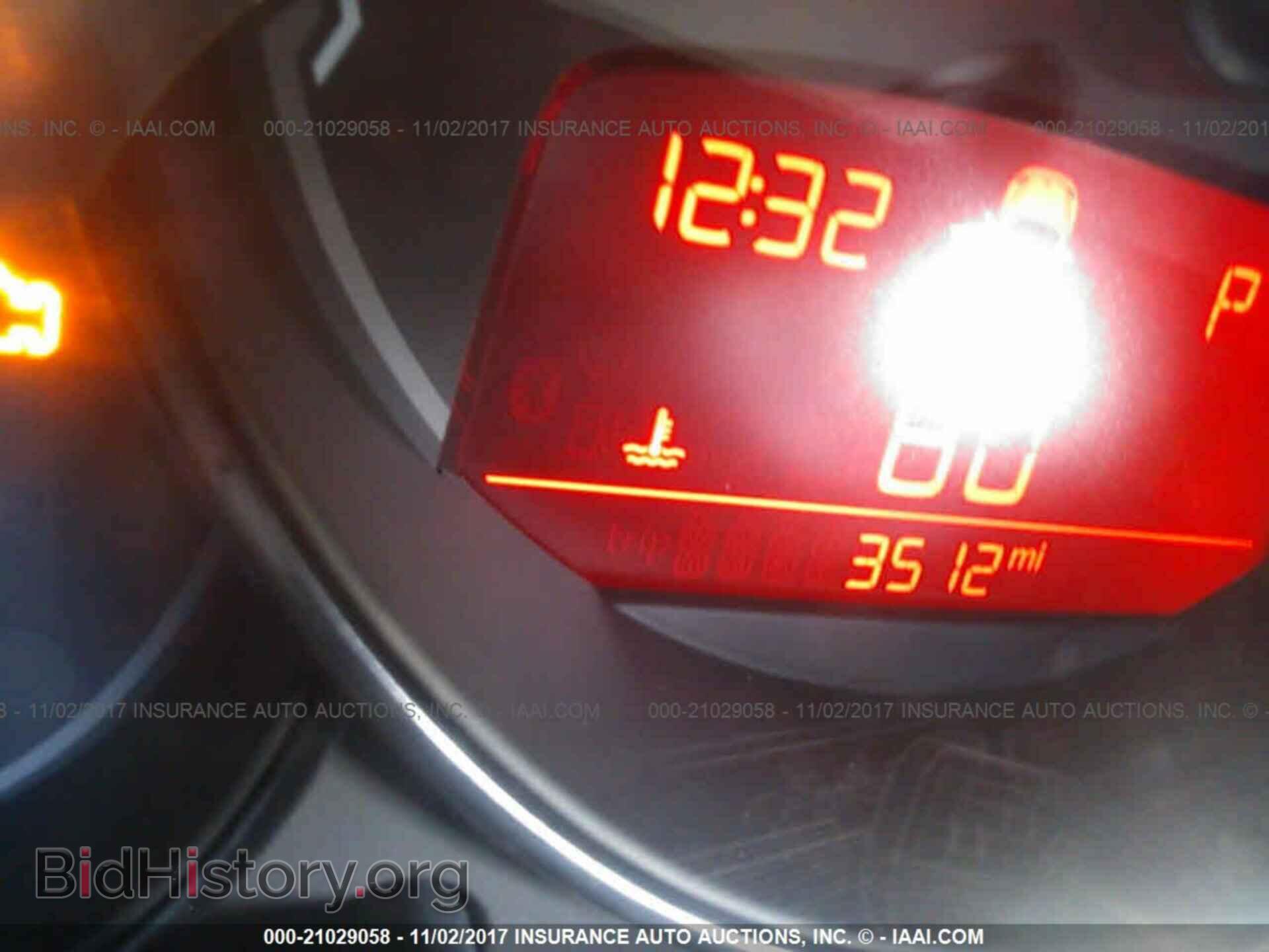 2017 Volkswagen Beetle - VIN: 3VWF17AT6HM619152 - Фото 7