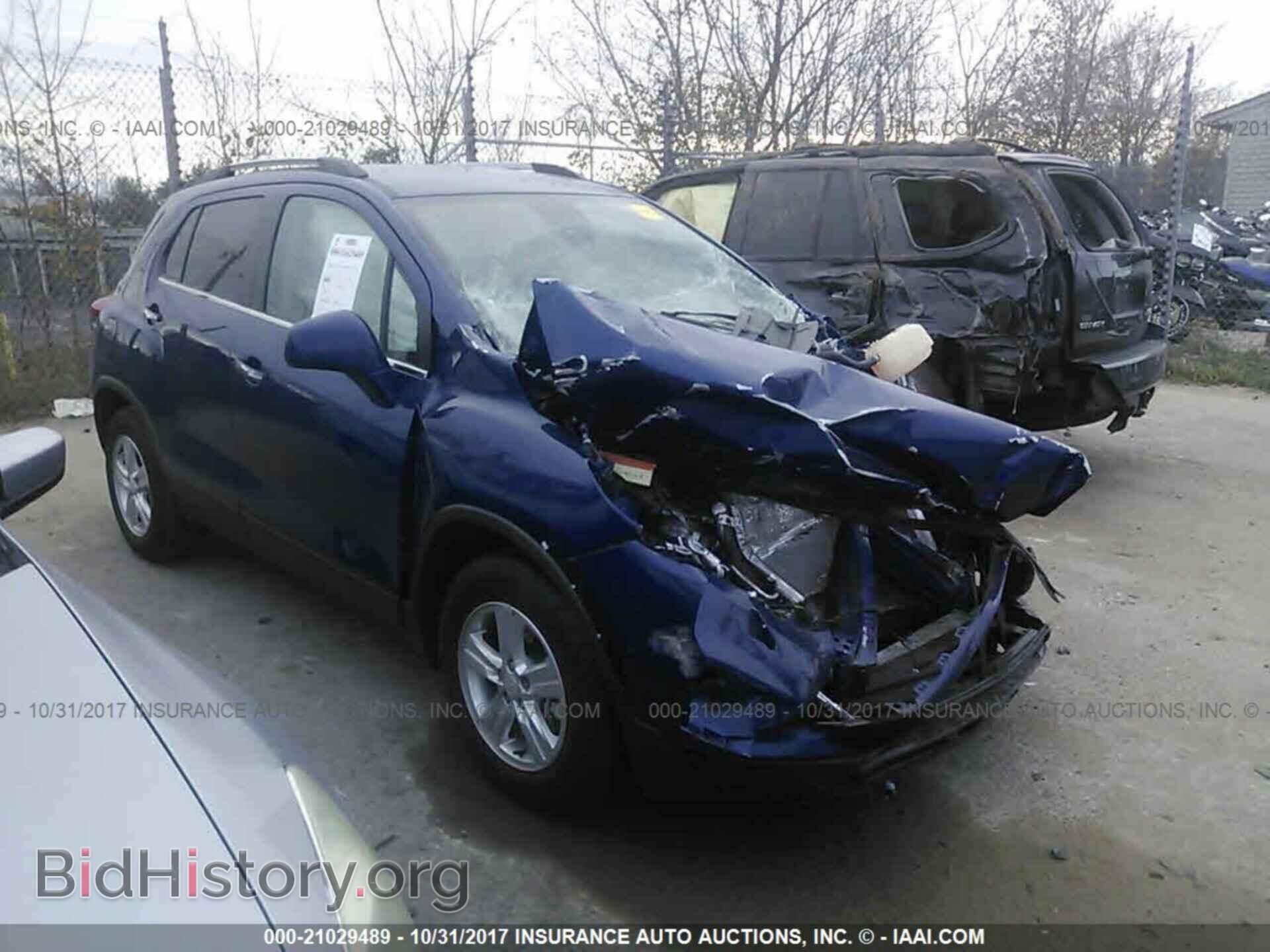 Photo 3GNCJLSB8HL219241 - Chevrolet Trax 2017