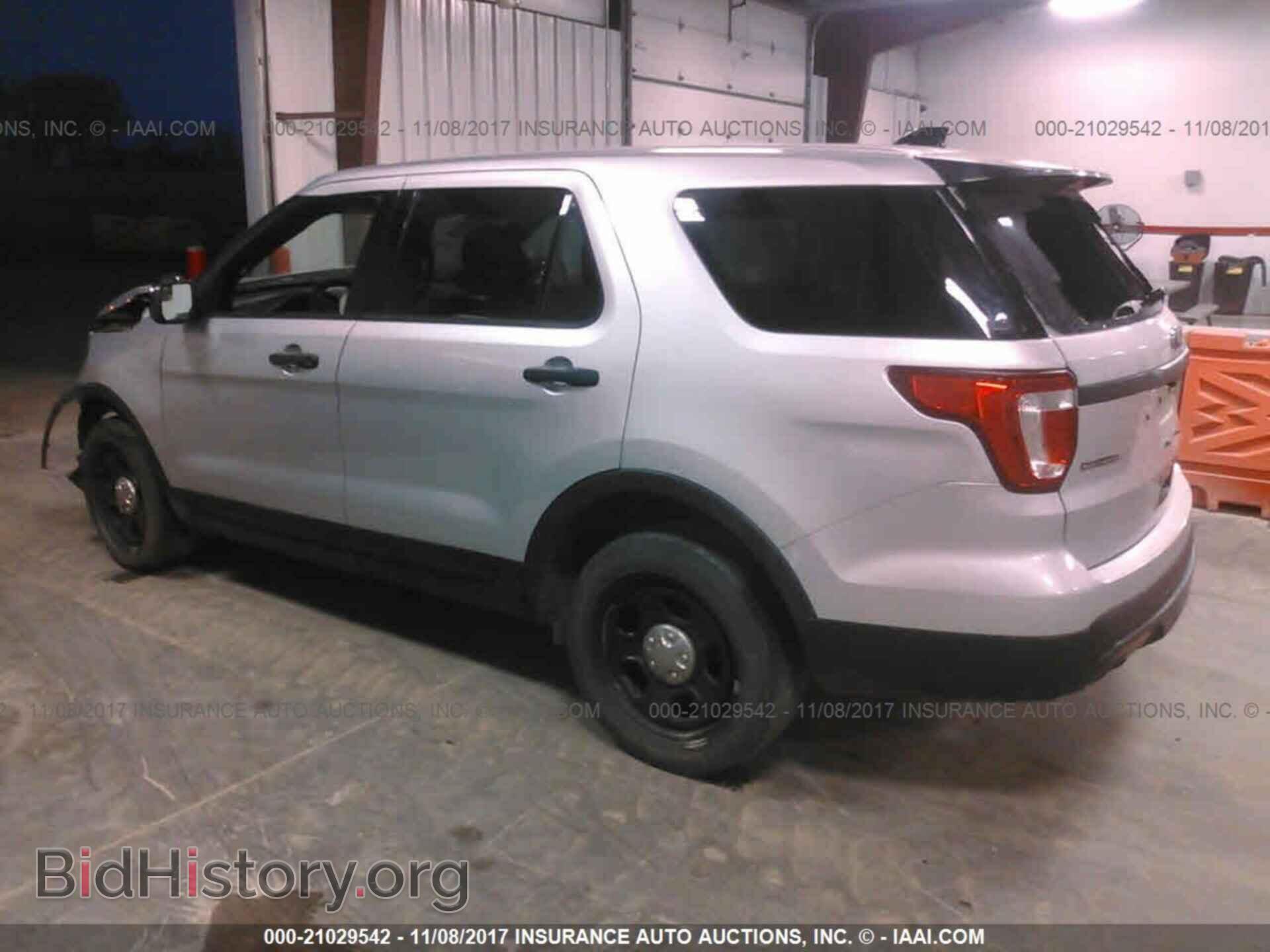 2016 Ford Explorer - VIN: 1FM5K8AR9GGA86451 - Photo 3