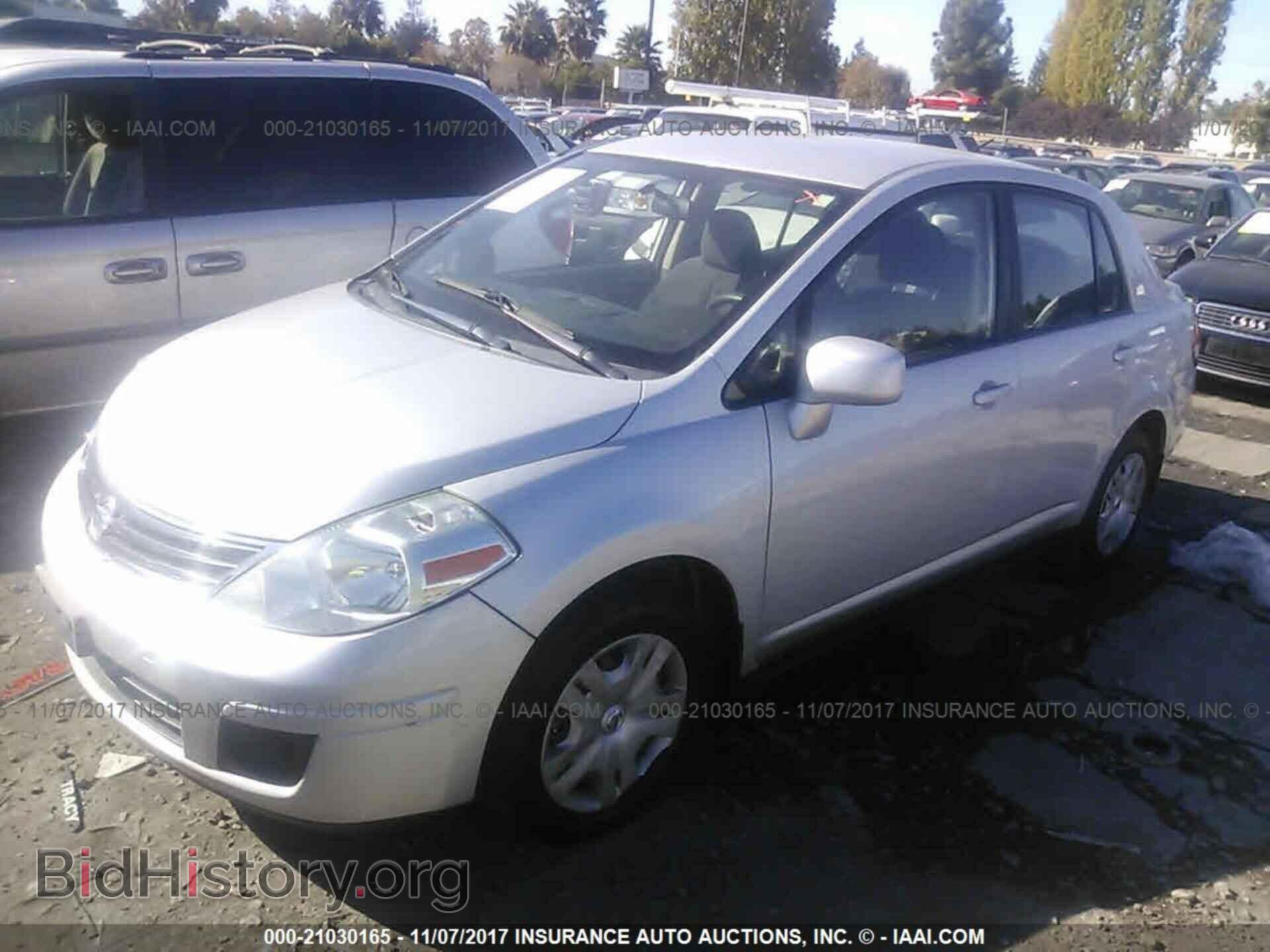 2011 Nissan Versa - VIN: 3N1BC1AP4BL478271 - Фото 2