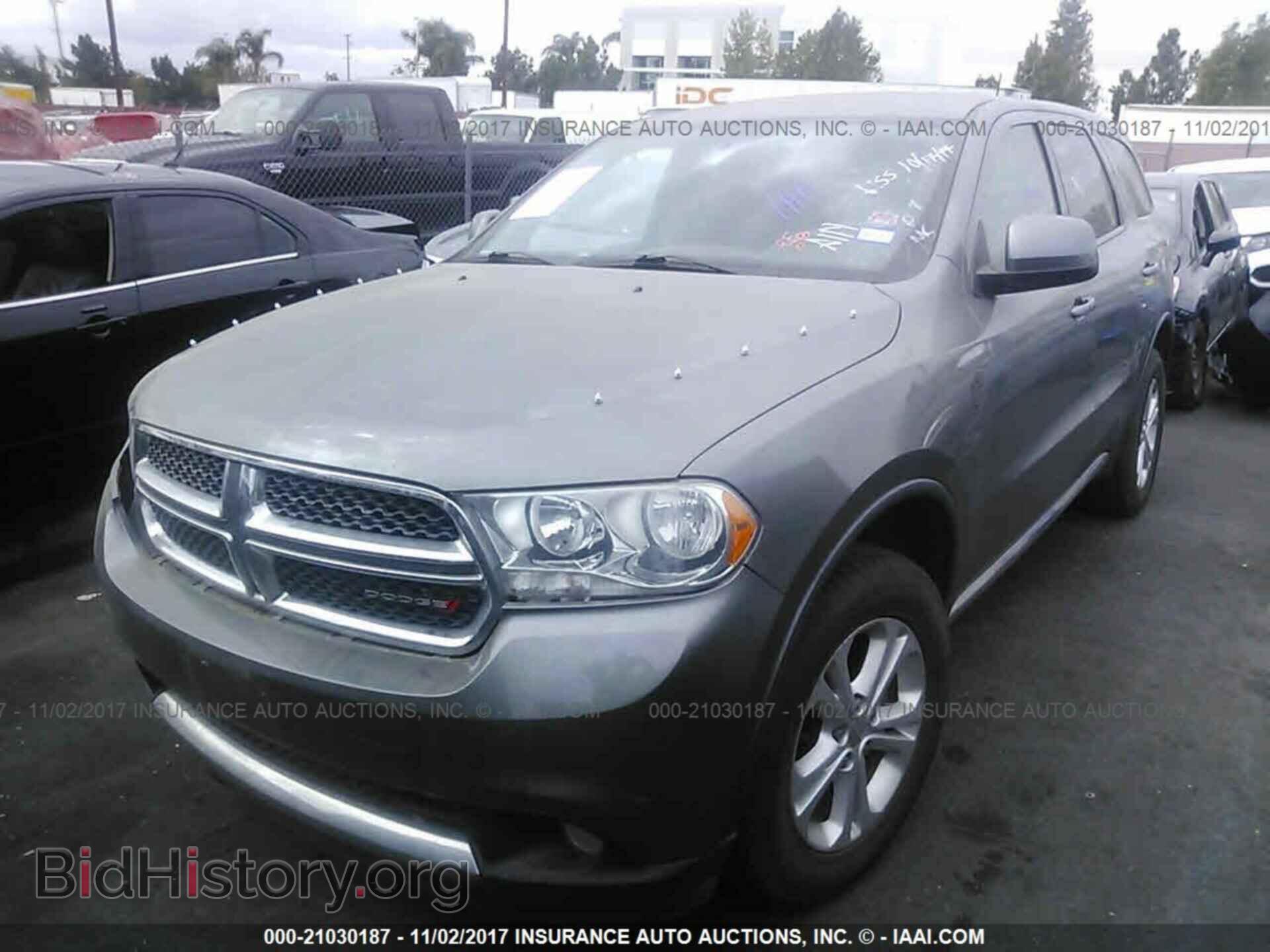 2012 Dodge Durango - VIN: 1C4RDHAG6CC257530 - Photo 2