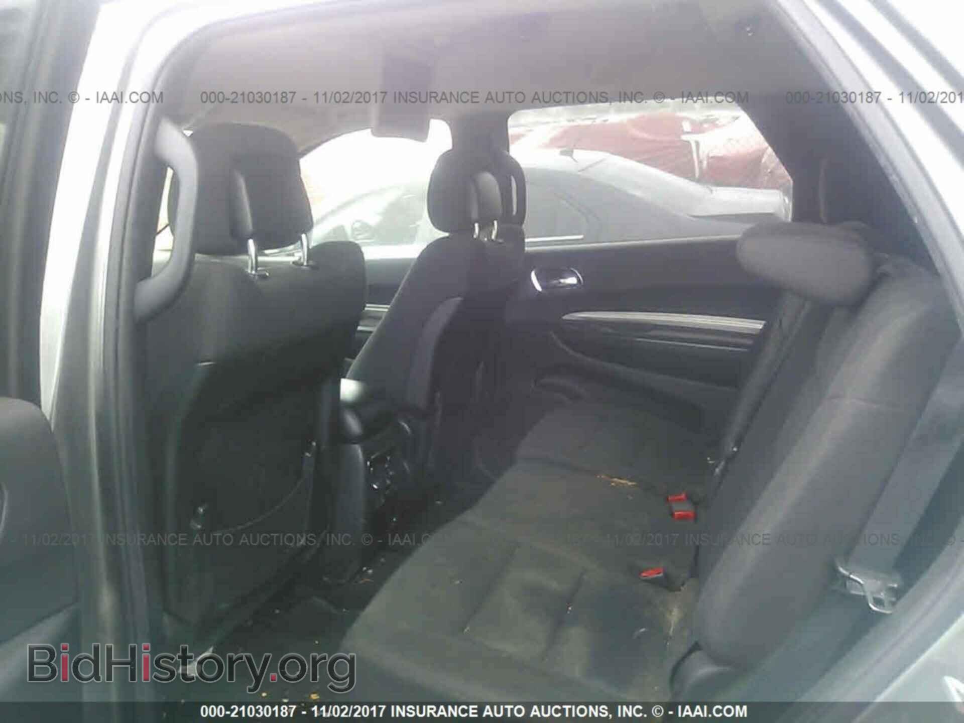 2012 Dodge Durango - VIN: 1C4RDHAG6CC257530 - Photo 8