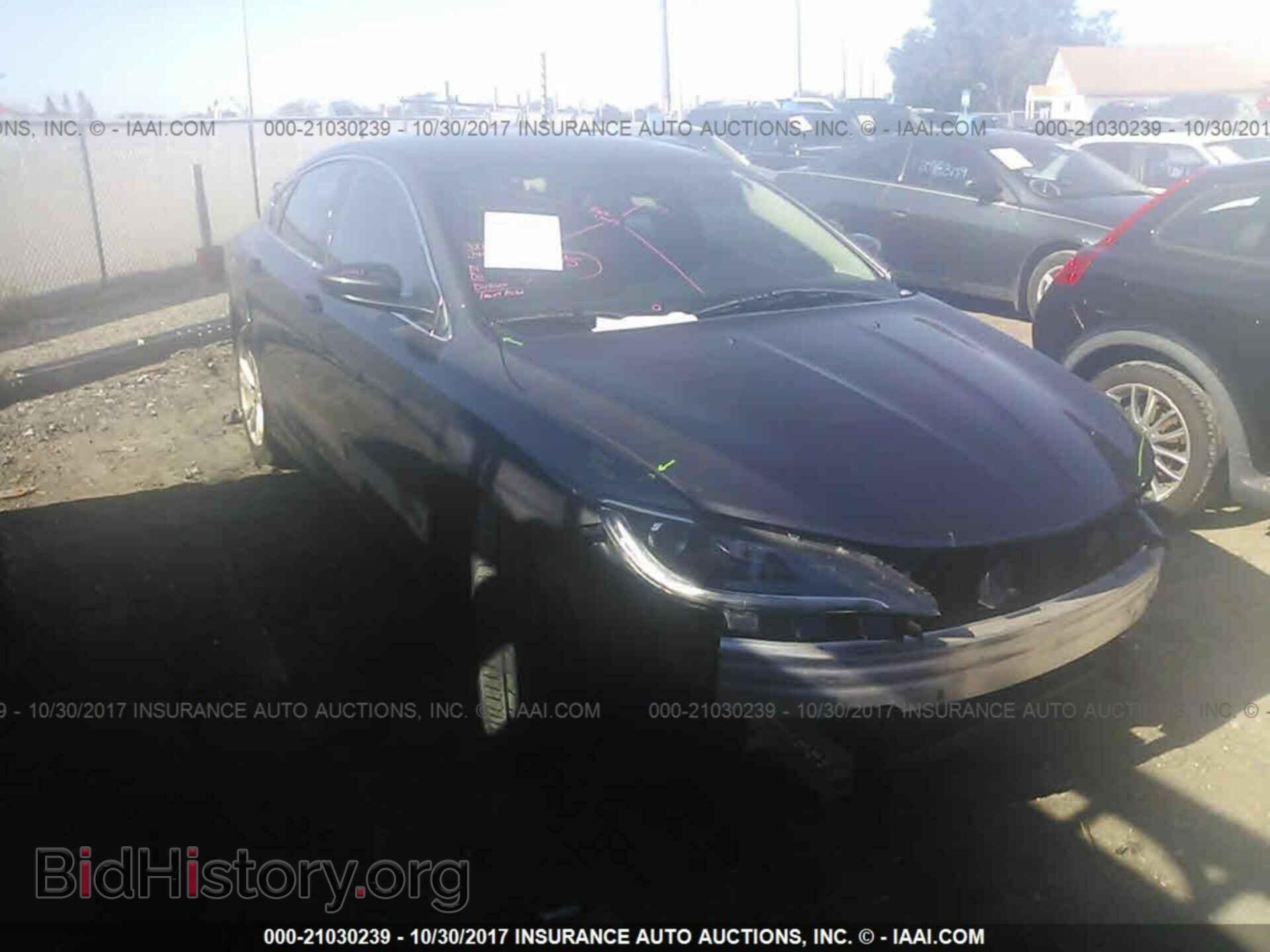 Photo 1C3CCCAB8FN642469 - Chrysler 200 2015