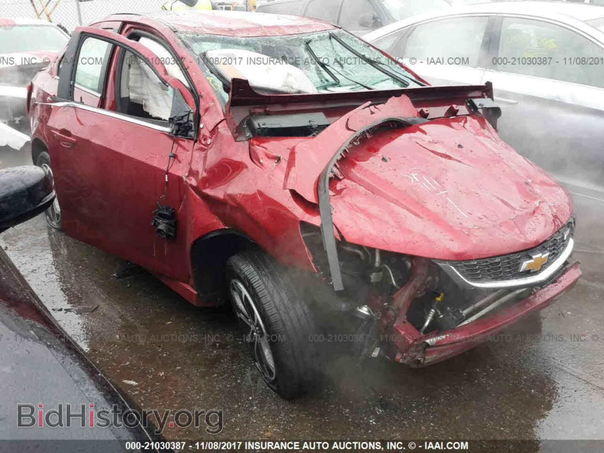 Photo 1G1JD5SH6H4126370 - Chevrolet Sonic 2017