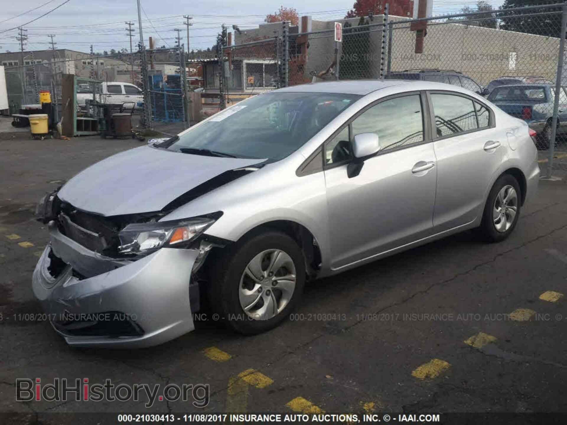 2013 Honda Civic - VIN: 19XFB2F54DE218071 - Photo 2