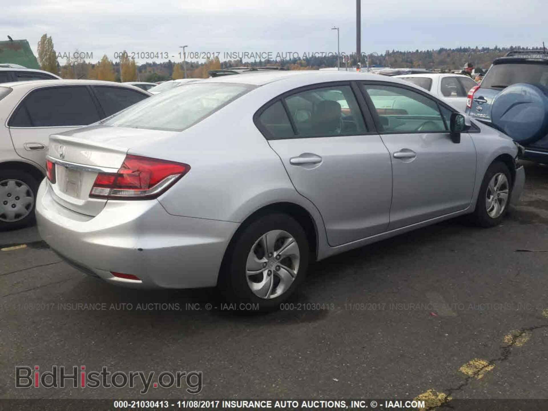 2013 Honda Civic - VIN: 19XFB2F54DE218071 - Photo 4