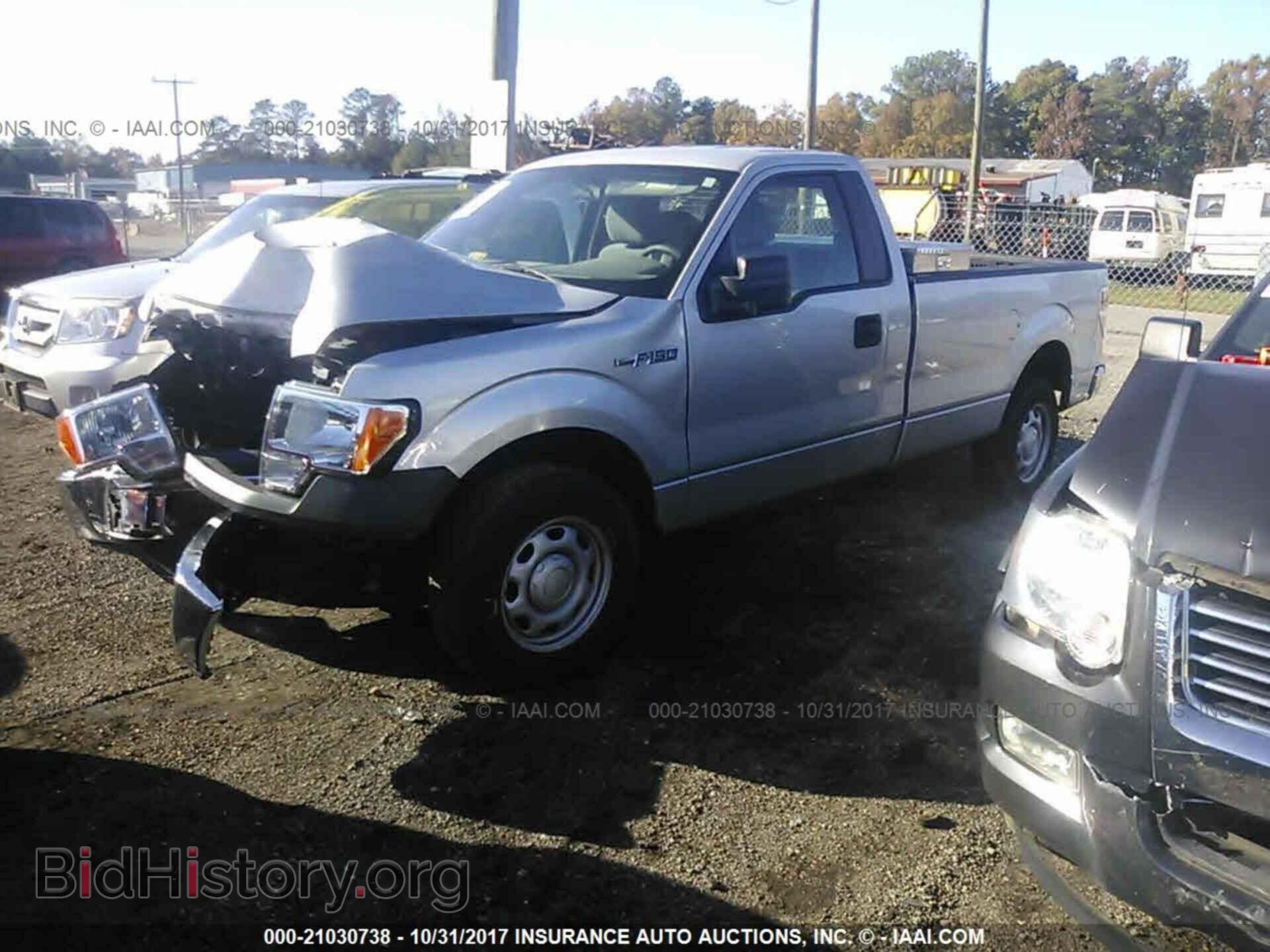 2013 Ford F150 - VIN: 1FTMF1CM8DKE43382 - Фото 2