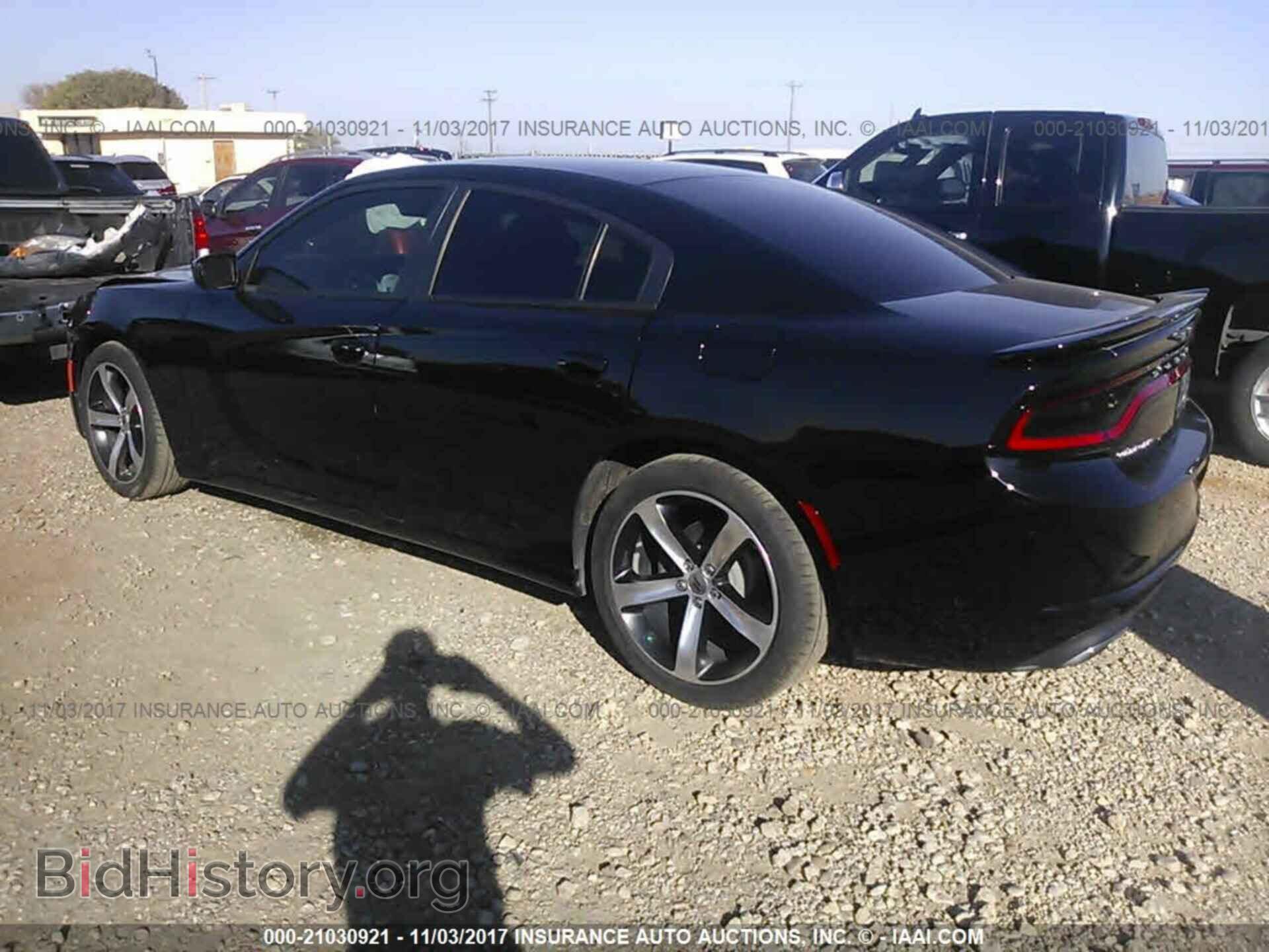 2017 Dodge Charger - VIN: 2C3CDXBGXHH627840 - Photo 3