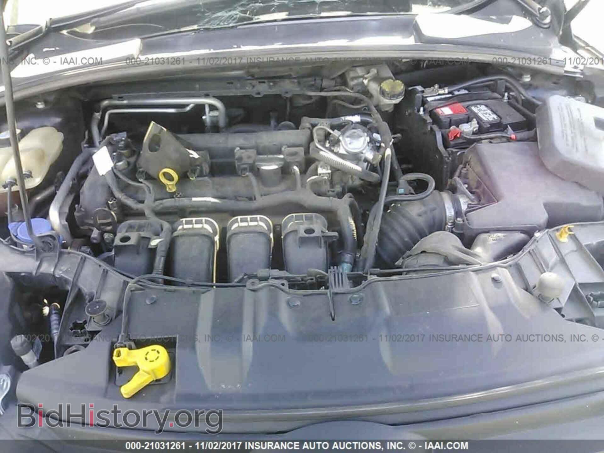 2012 Ford Focus - VIN: 1FAHP3F2XCL241291 - Photo 10