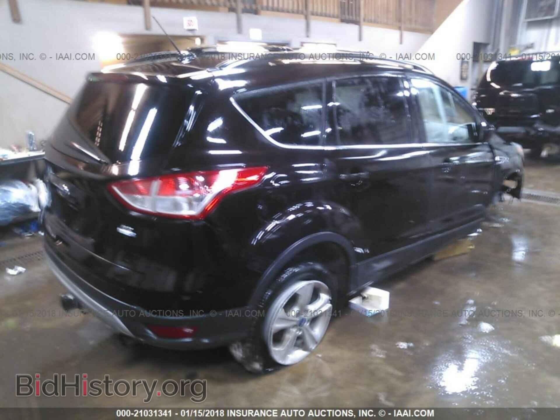 2013 Ford Escape - VIN: 1FMCU9G97DUC46015 - Photo 4
