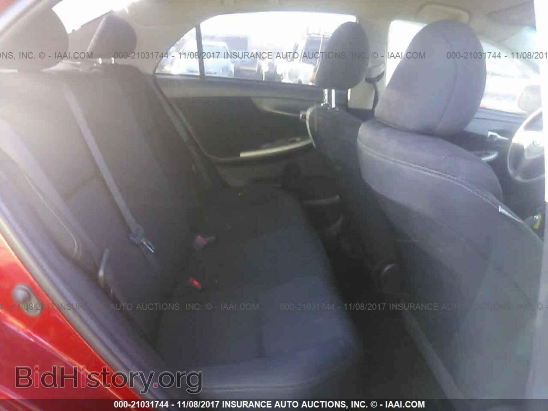 2012 Toyota Corolla - VIN: 2T1BU4EEXCC807676 - Photo 8