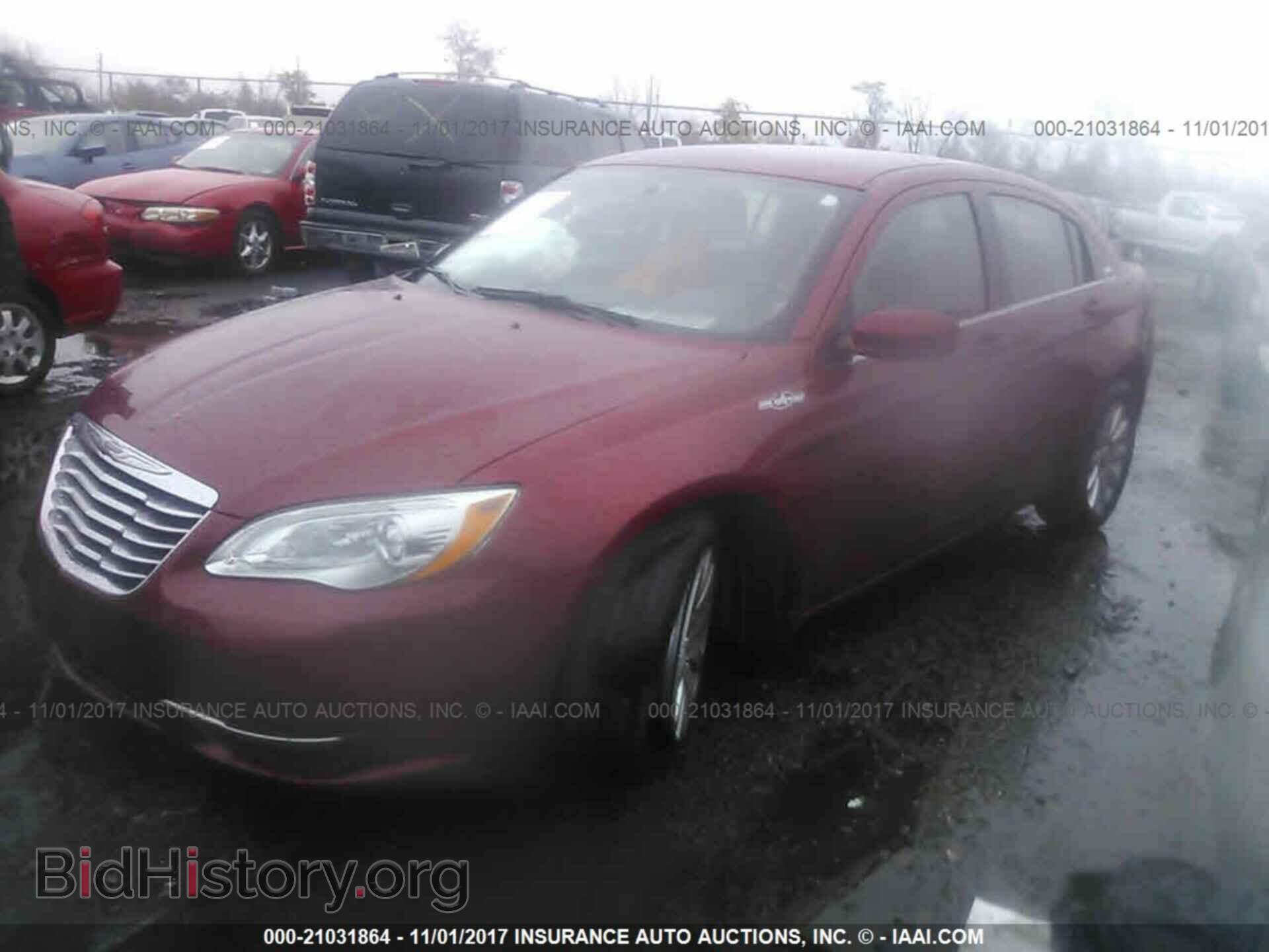 2012 Chrysler 200 - VIN: 1C3CCBBB7CN197730 - Photo 2
