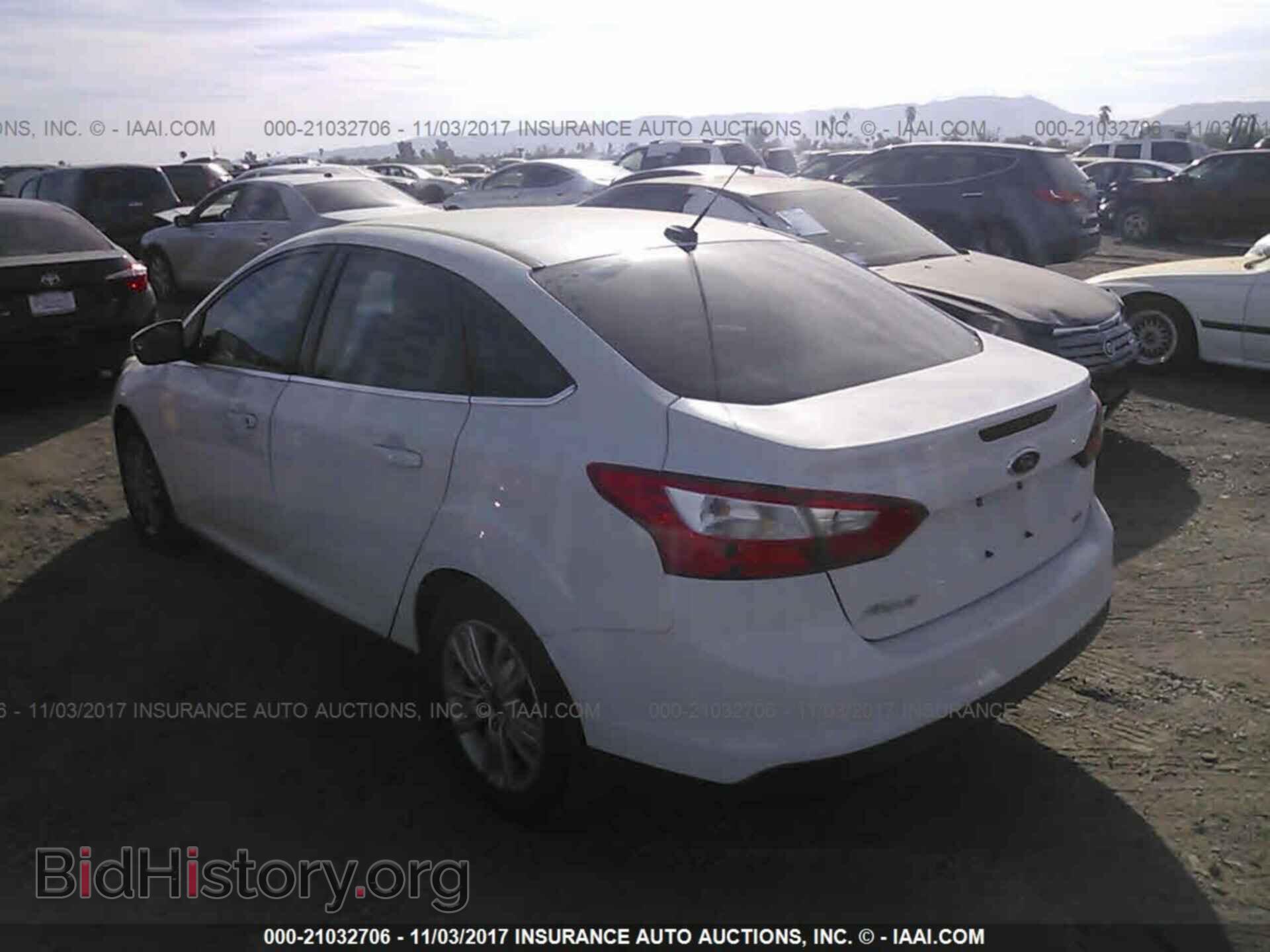 2012 Ford Focus - VIN: 1FAHP3H23CL185904 - Photo 3