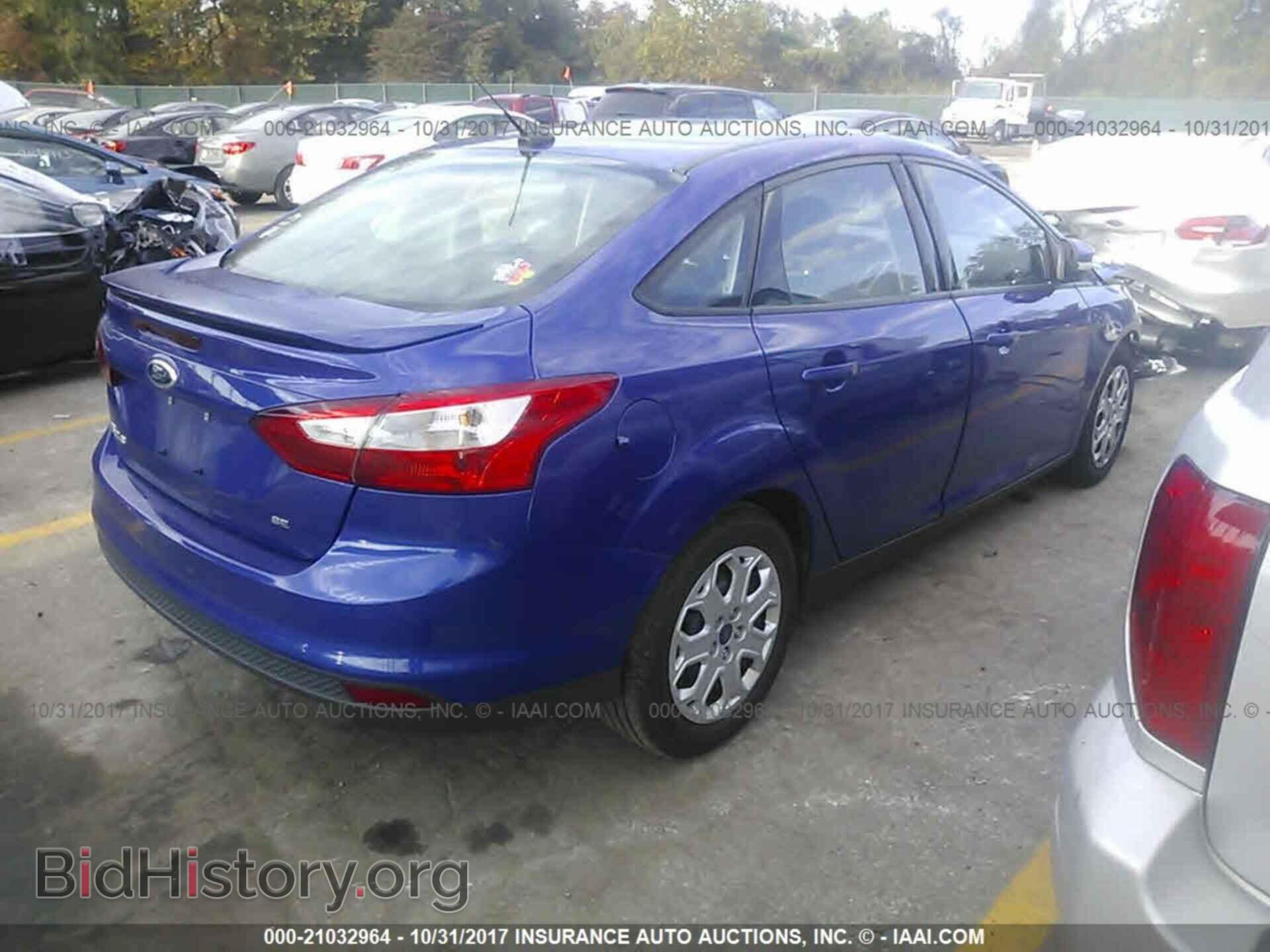 2013 Ford Focus - VIN: 1FADP3F20DL360077 - Photo 4