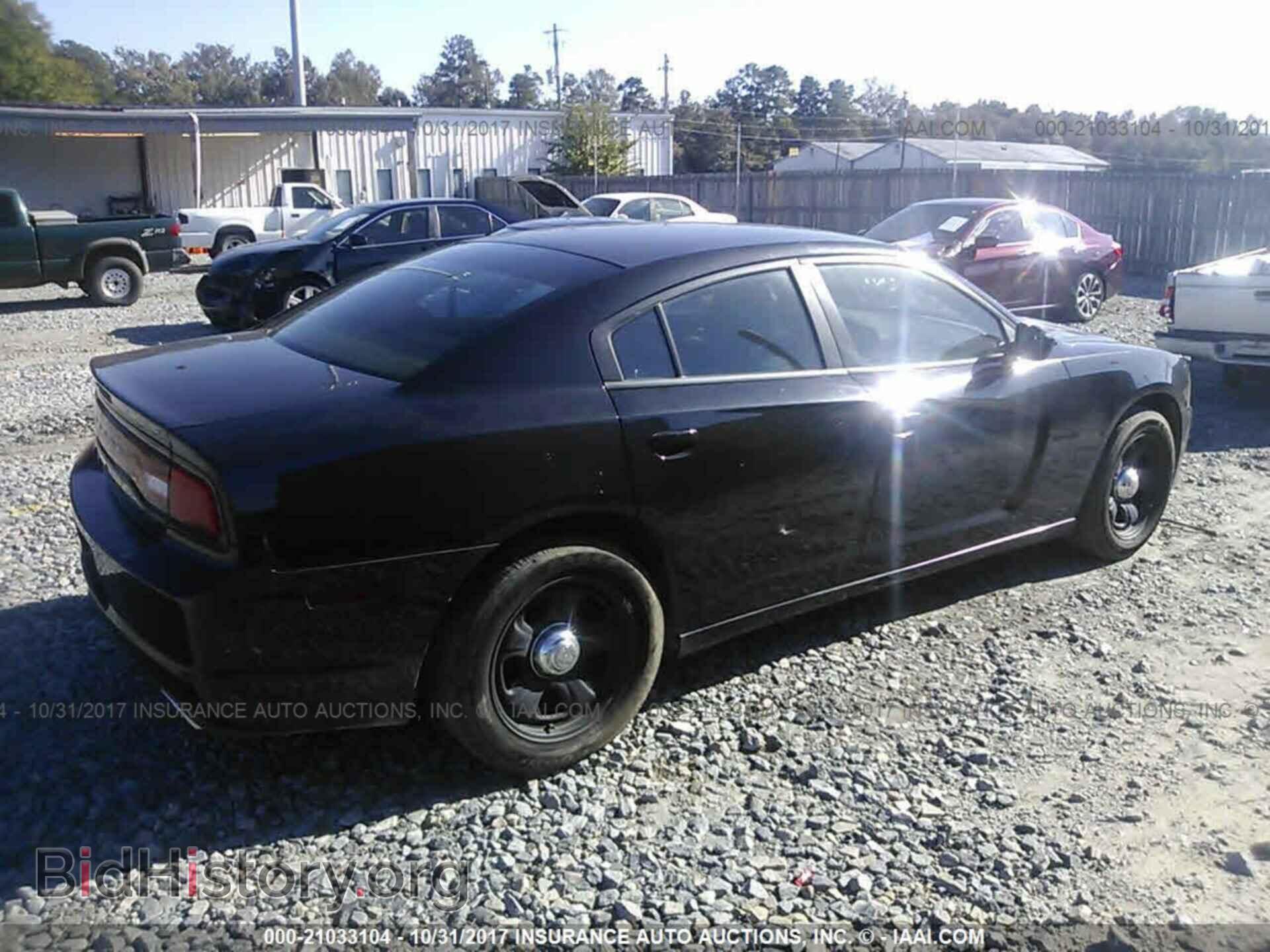 2011 Dodge Charger - VIN: 2B3CL1CG3BH556435 - Фото 4
