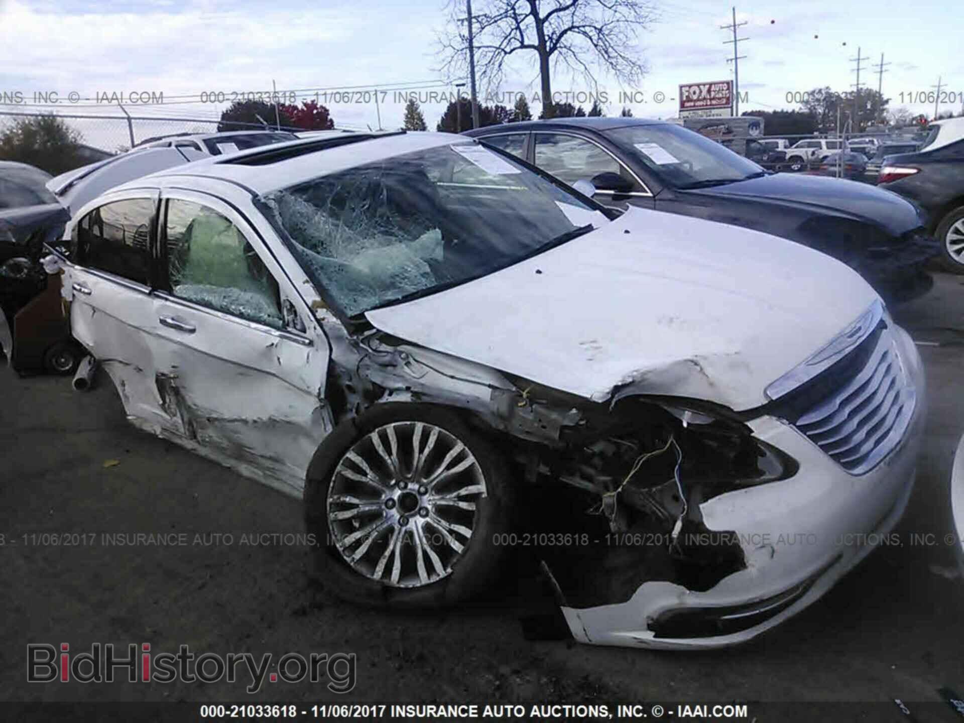 Photo 1C3CCBCG0EN194536 - Chrysler 200 2014