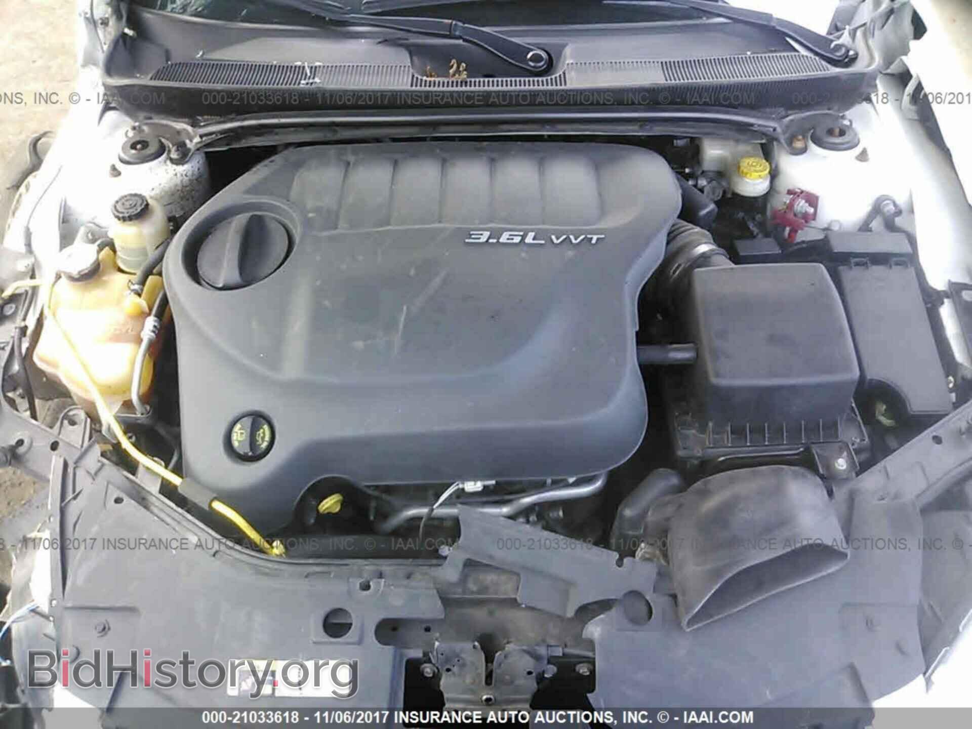 2014 Chrysler 200 - VIN: 1C3CCBCG0EN194536 - Photo 10
