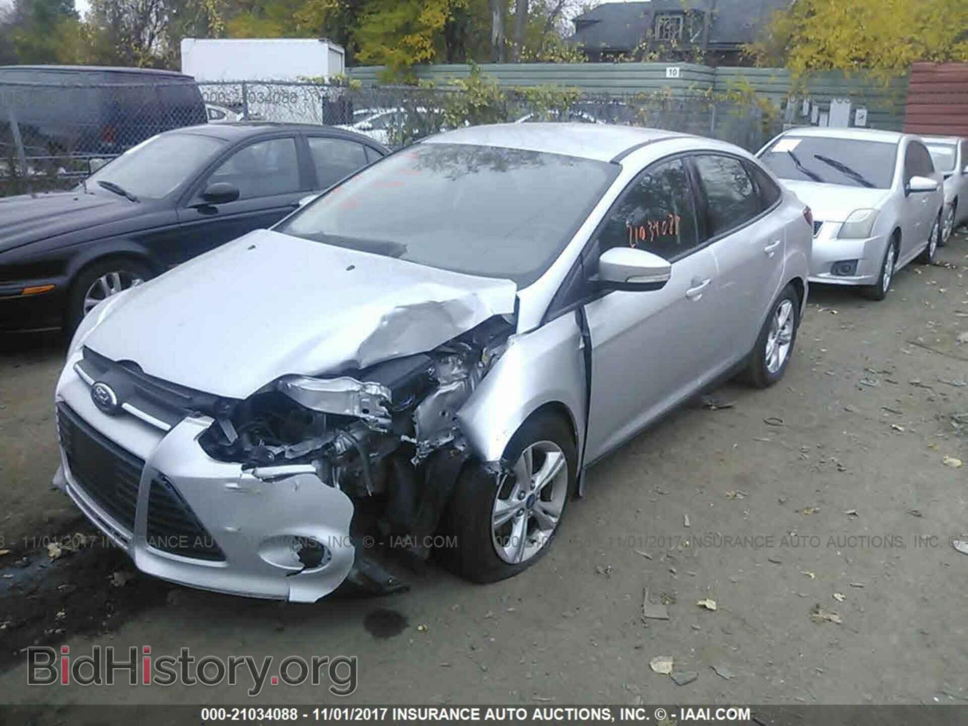 2013 Ford Focus - VIN: 1FADP3F20DL209269 - Фото 2