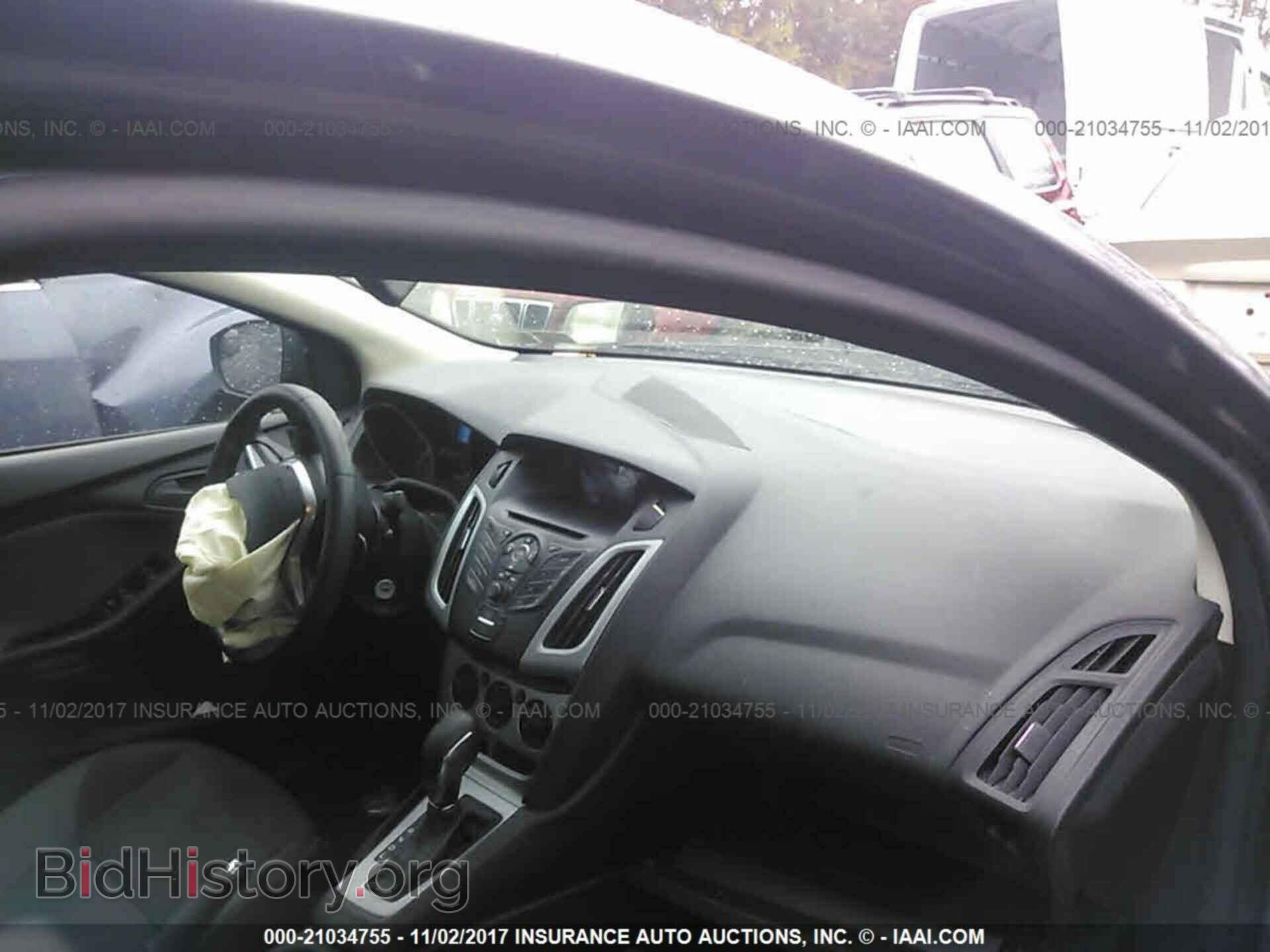 2012 Ford Focus - VIN: 1FAHP3F21CL201617 - Фото 5
