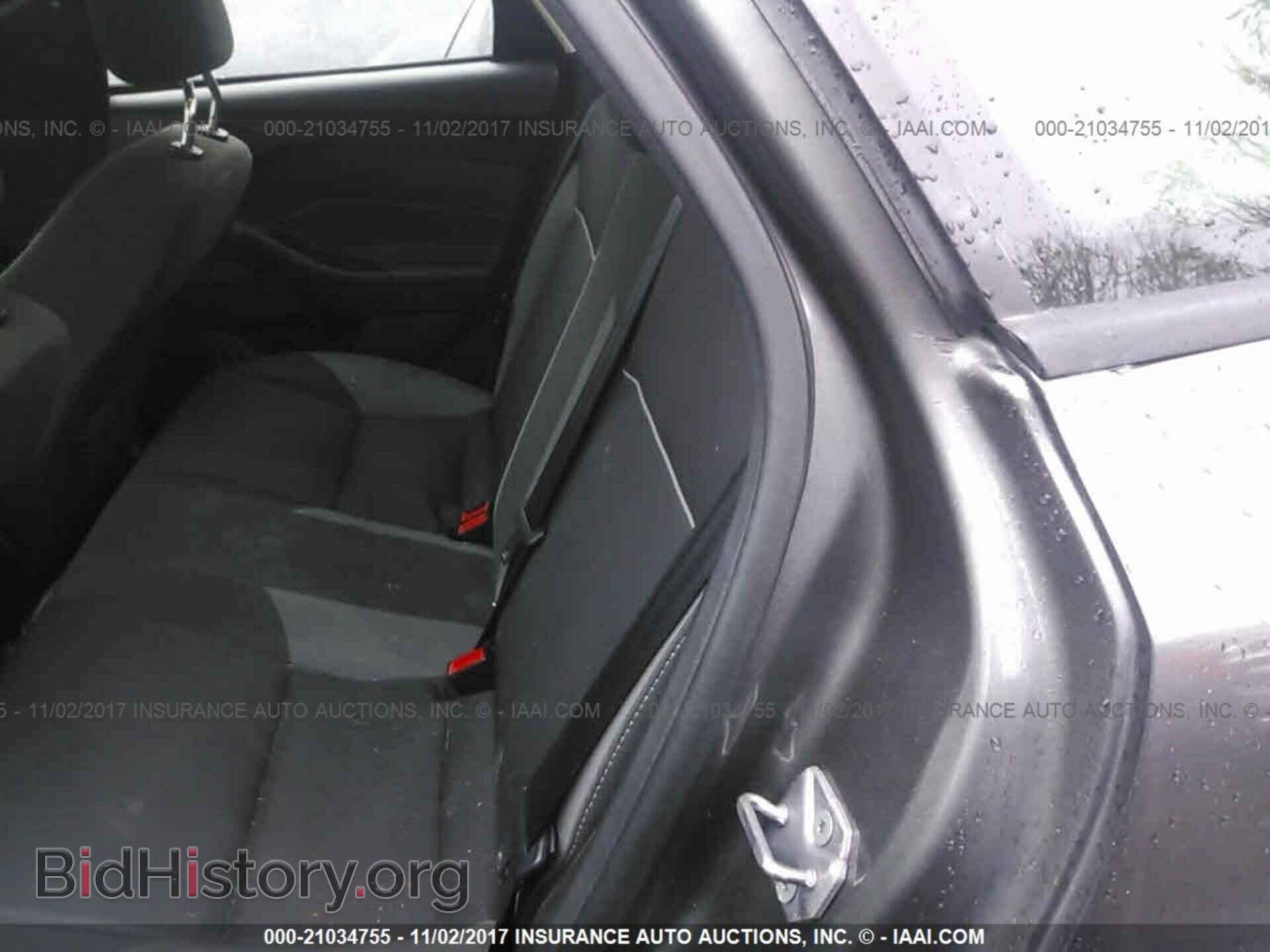 2012 Ford Focus - VIN: 1FAHP3F21CL201617 - Фото 8