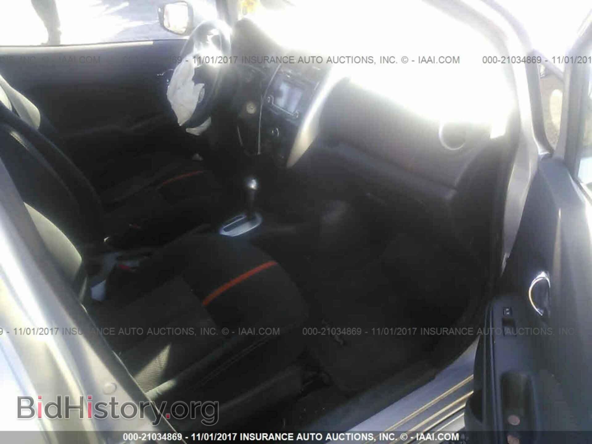 2015 Nissan Versa note - VIN: 3N1CE2CP9FL449288 - Фото 5
