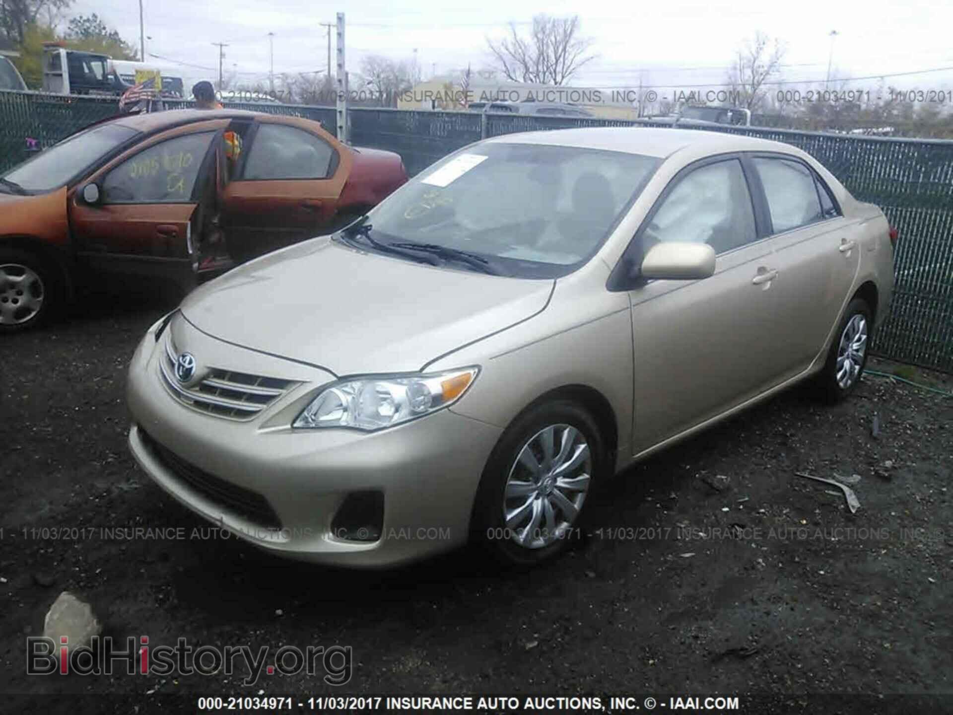 2013 Toyota Corolla - VIN: 5YFBU4EEXDP218435 - Фото 2