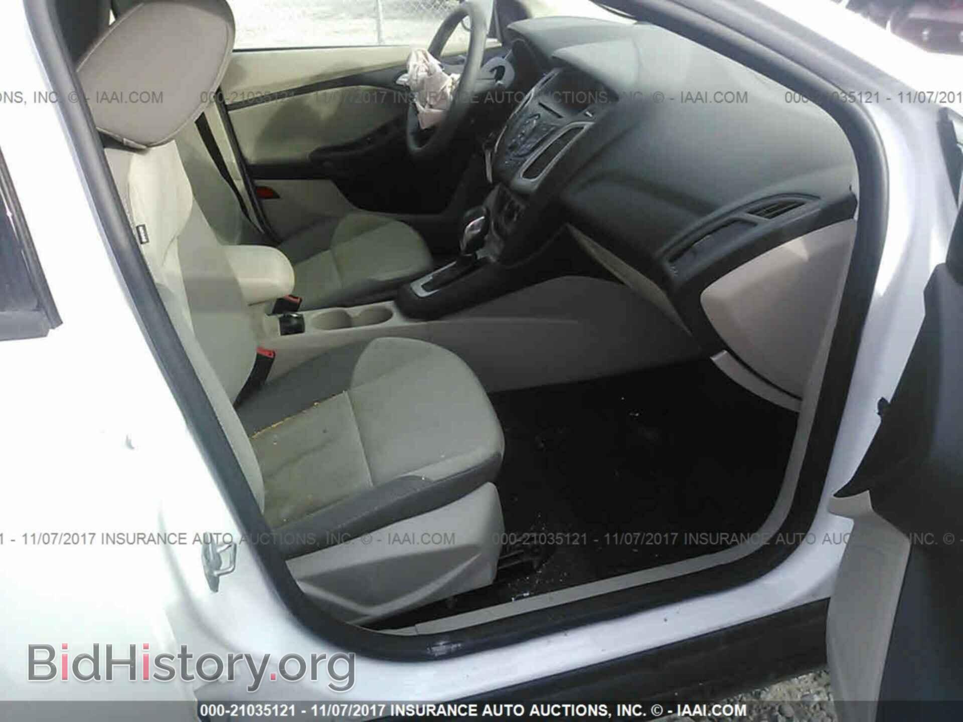 2013 Ford Focus - VIN: 1FADP3F28DL320975 - Photo 5
