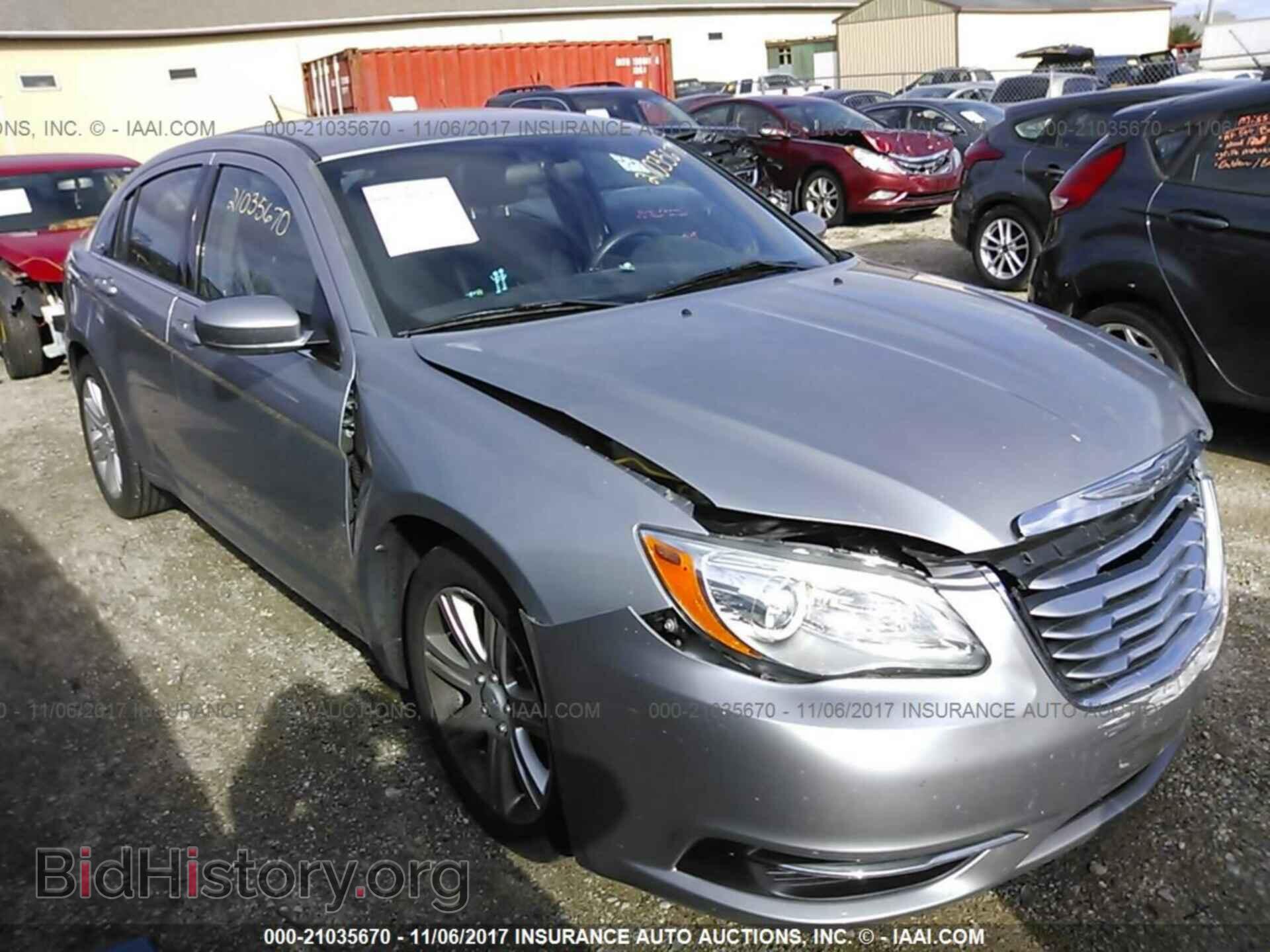 Фотография 1C3CCBAB9DN705277 - Chrysler 200 2013