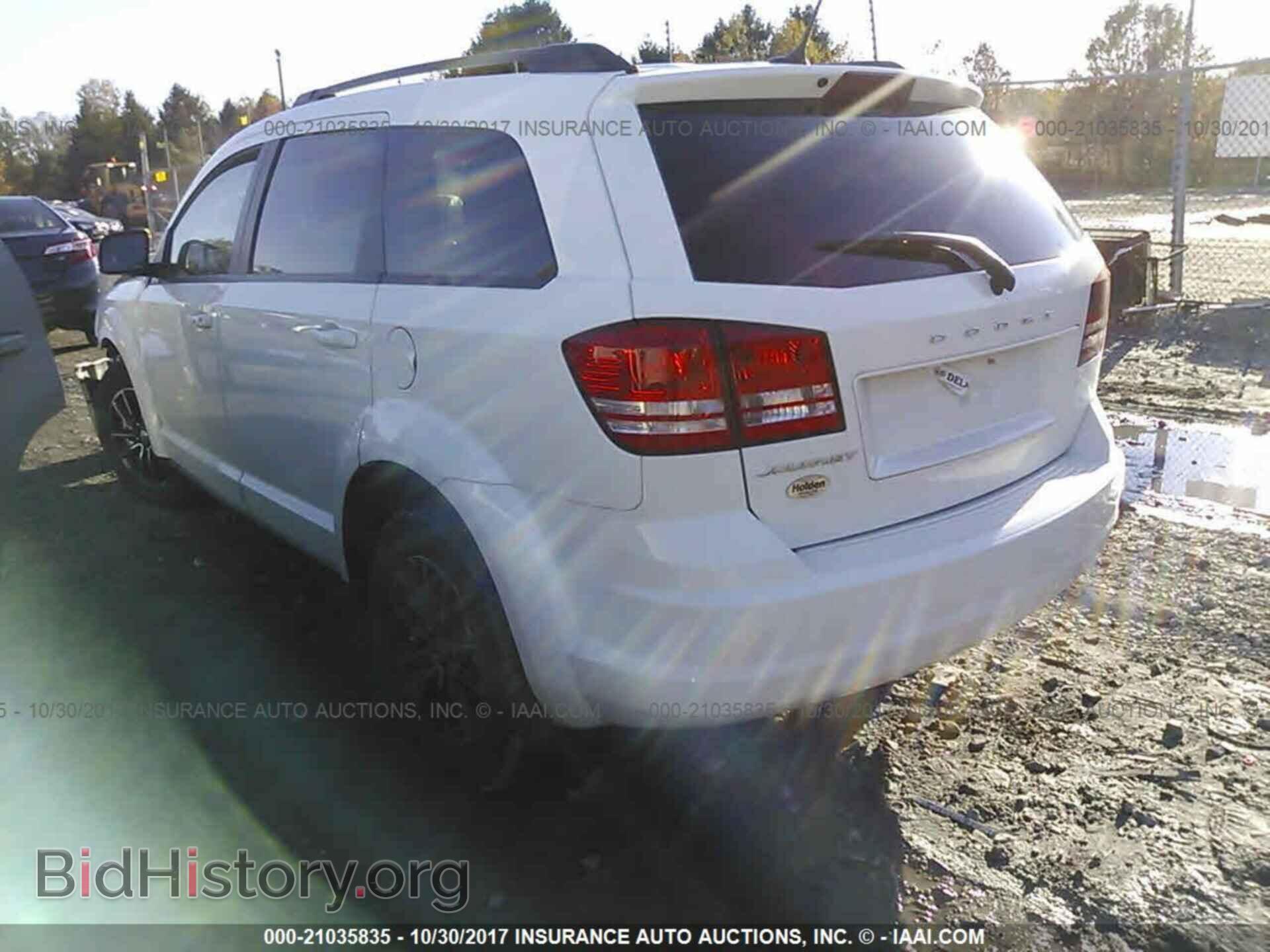 2017 Dodge Journey - VIN: 3C4PDCAB8HT598874 - Фото 3