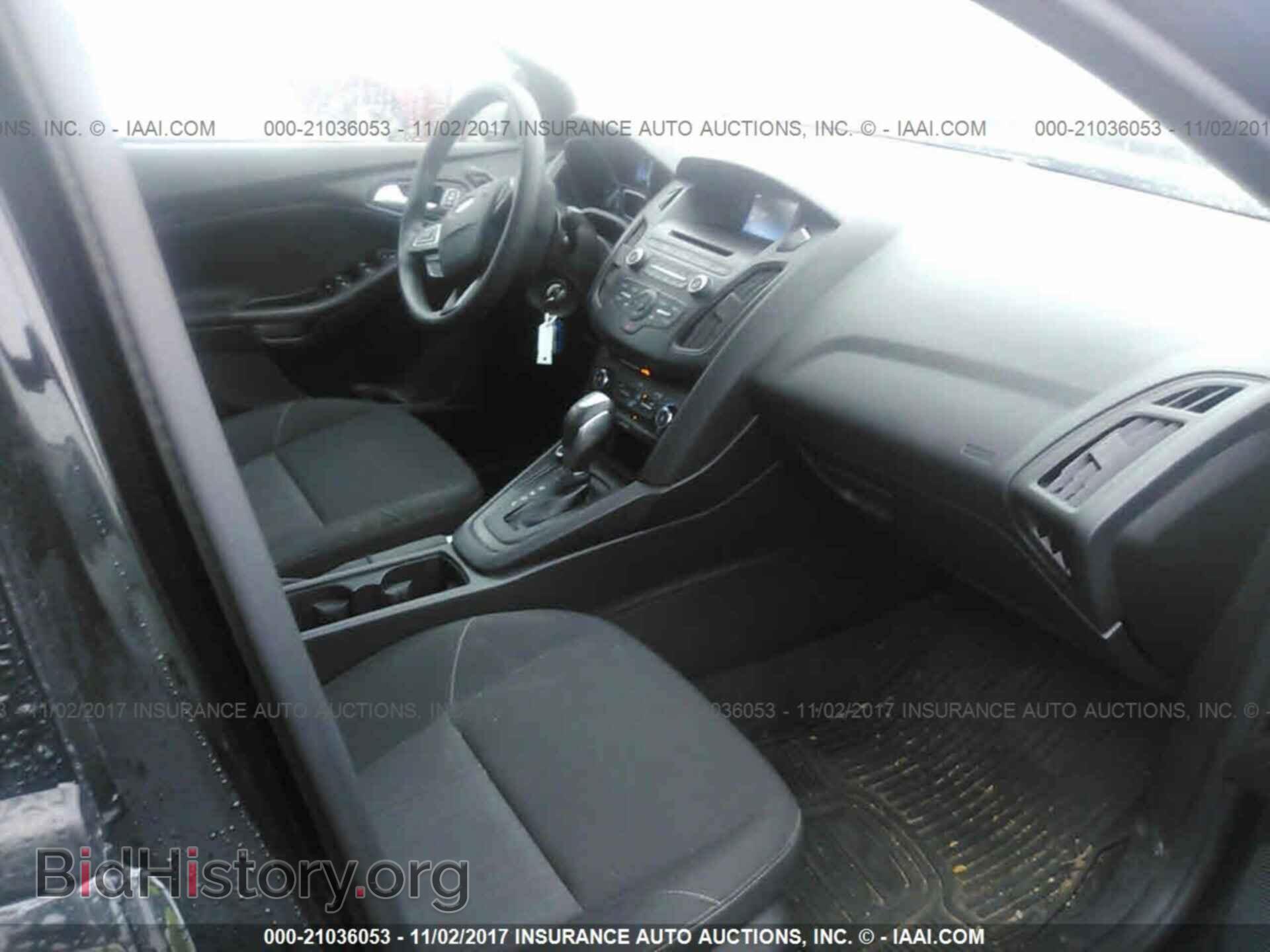 2015 Ford Focus - VIN: 1FADP3F22FL250280 - Photo 5